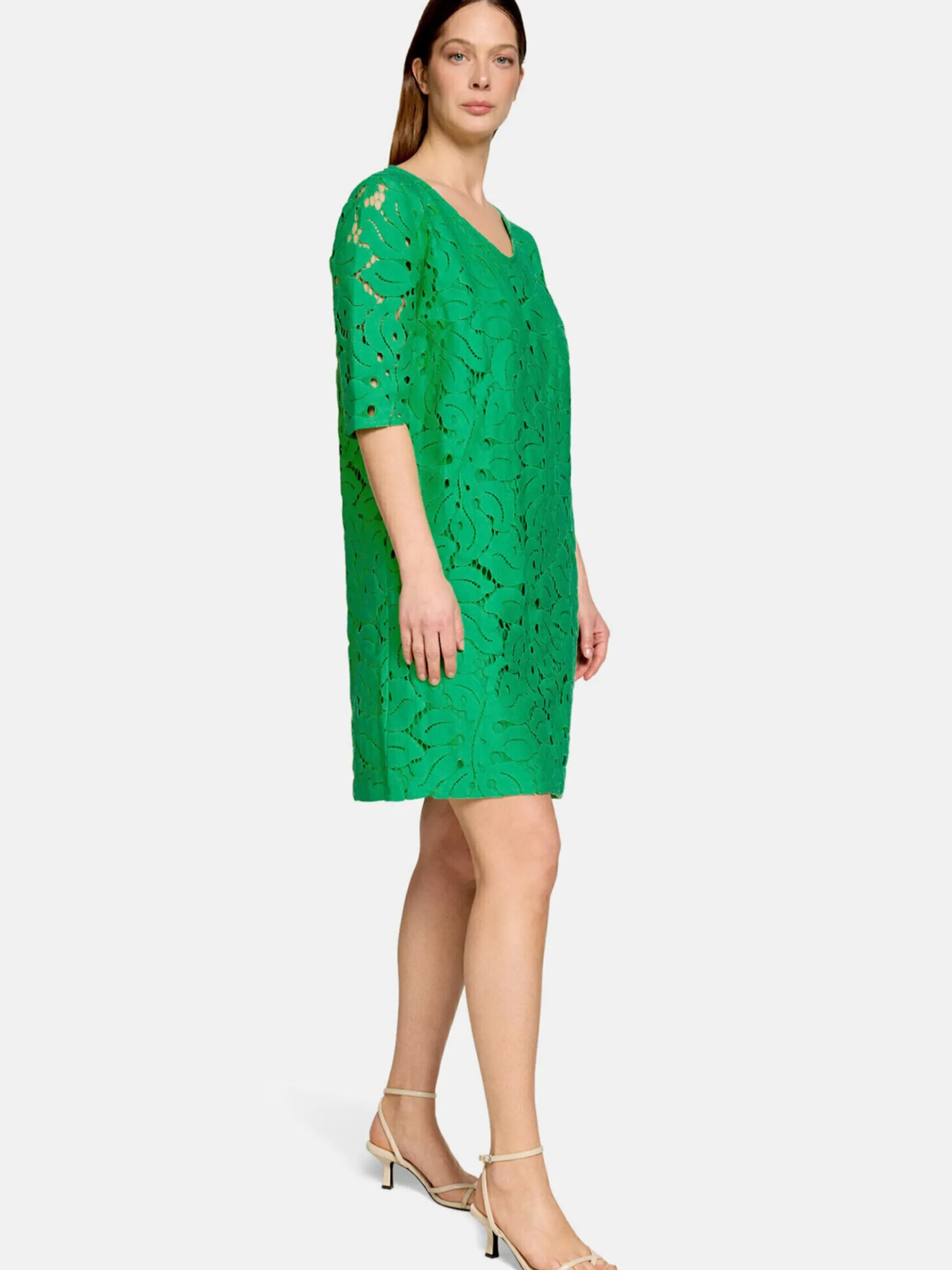 Betty Barclay Damen Spitzenkleid in grün