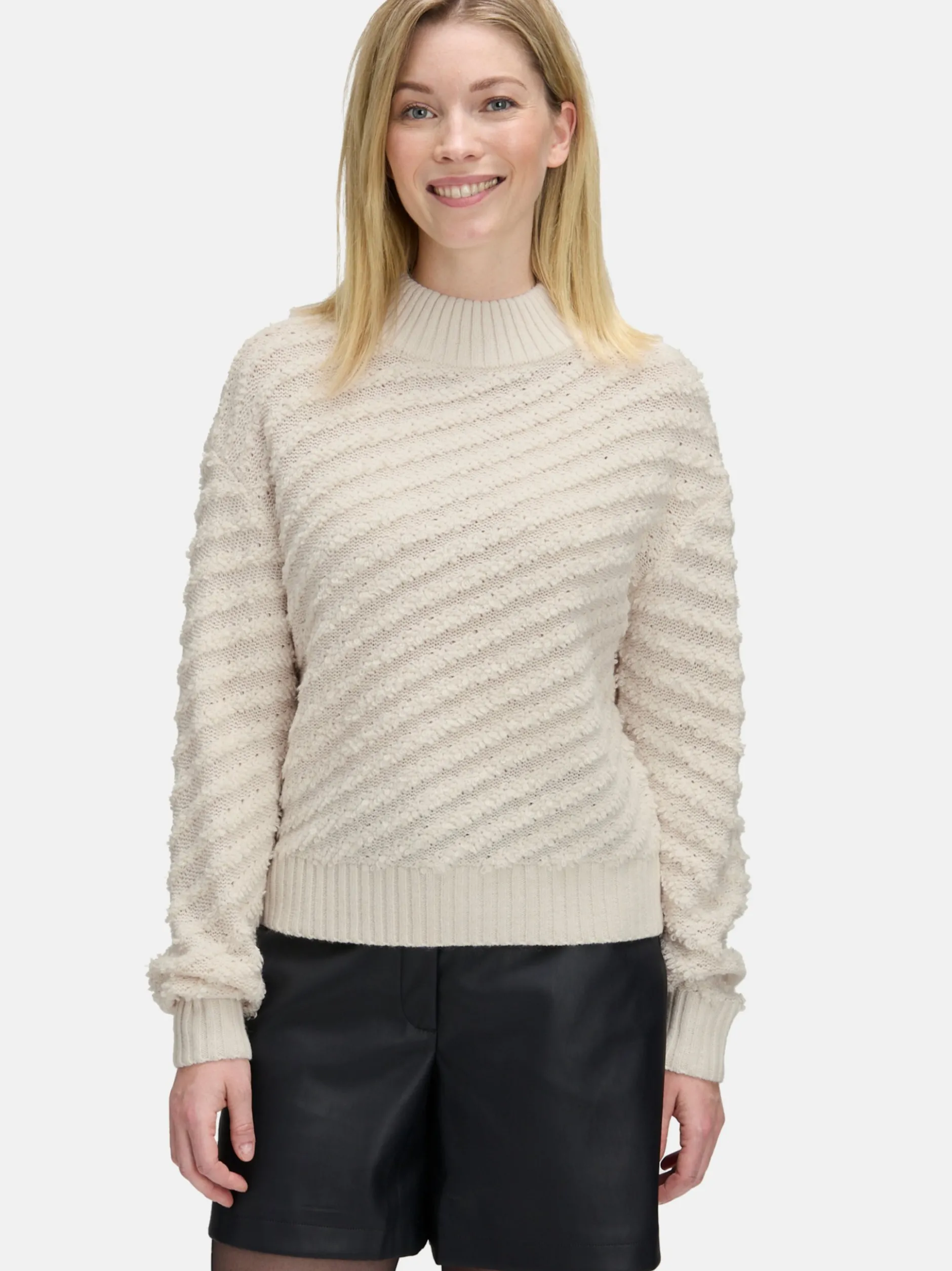 Betty & Co Damen Strickpullover in weiß