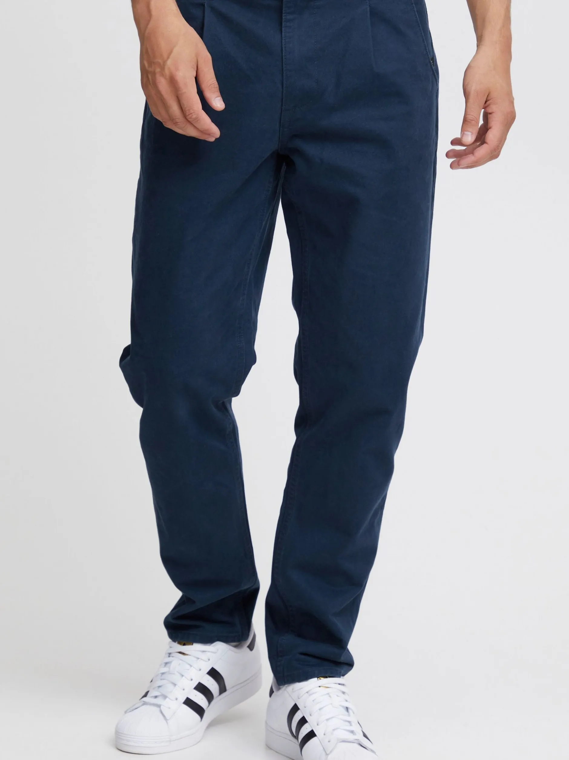 BLEND Herren Chinohose in blau