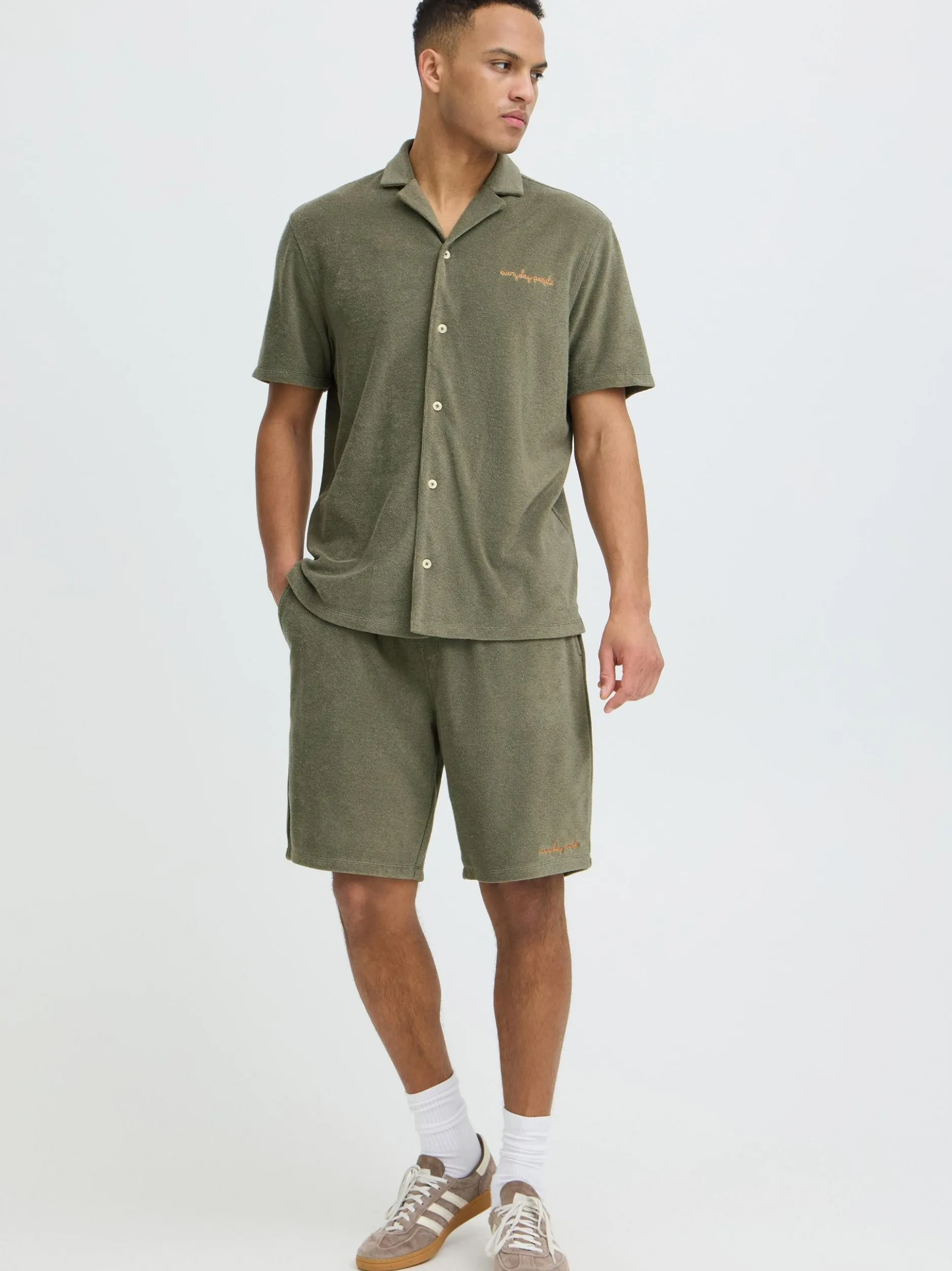 BLEND Herren Sweatshorts - BHBasti in oliv