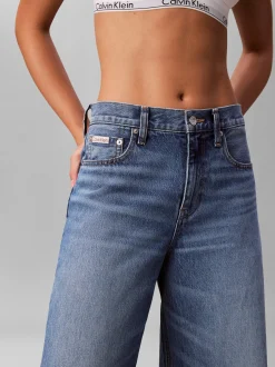Calvin Klein Jeans Damen Boyfriend Jeans in light stone