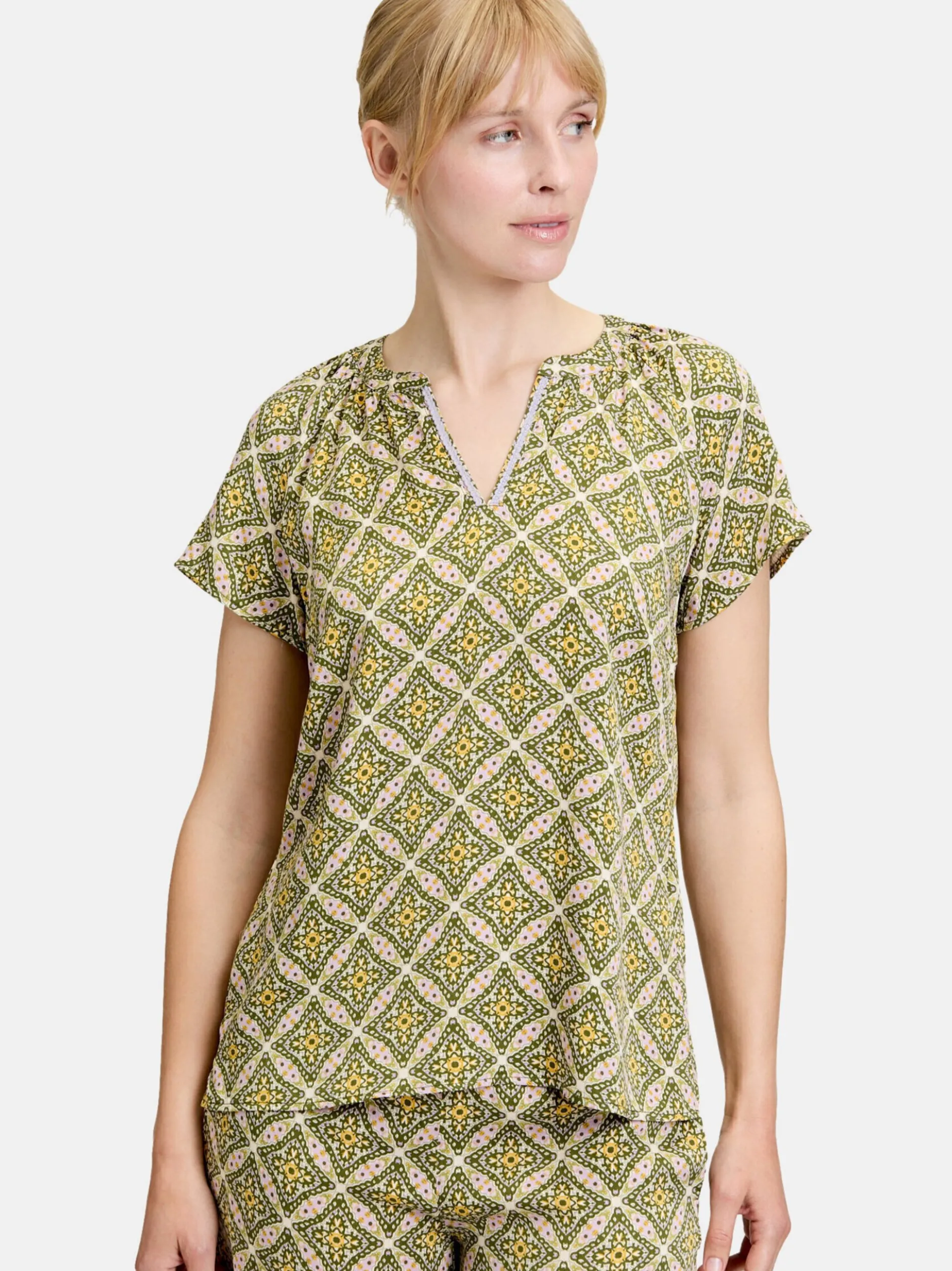 Cartoon Damen Blusenshirt in mehrfarbig