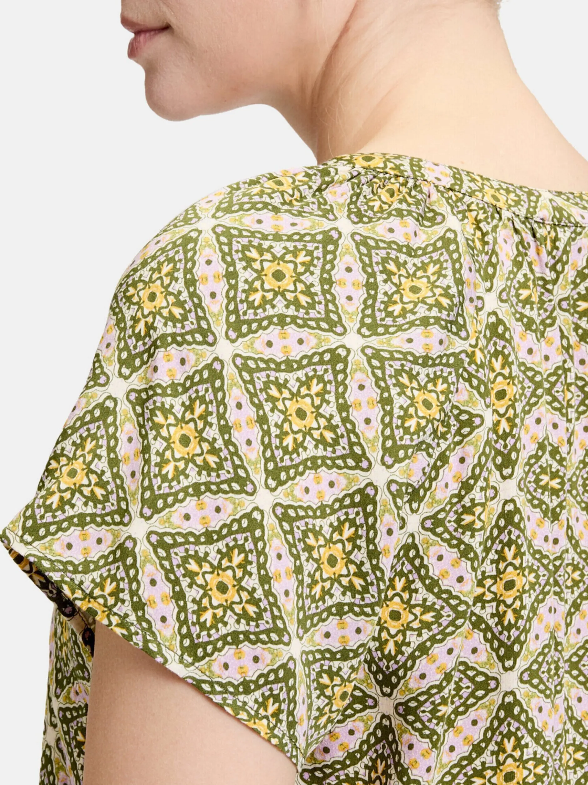 Cartoon Damen Blusenshirt in mehrfarbig