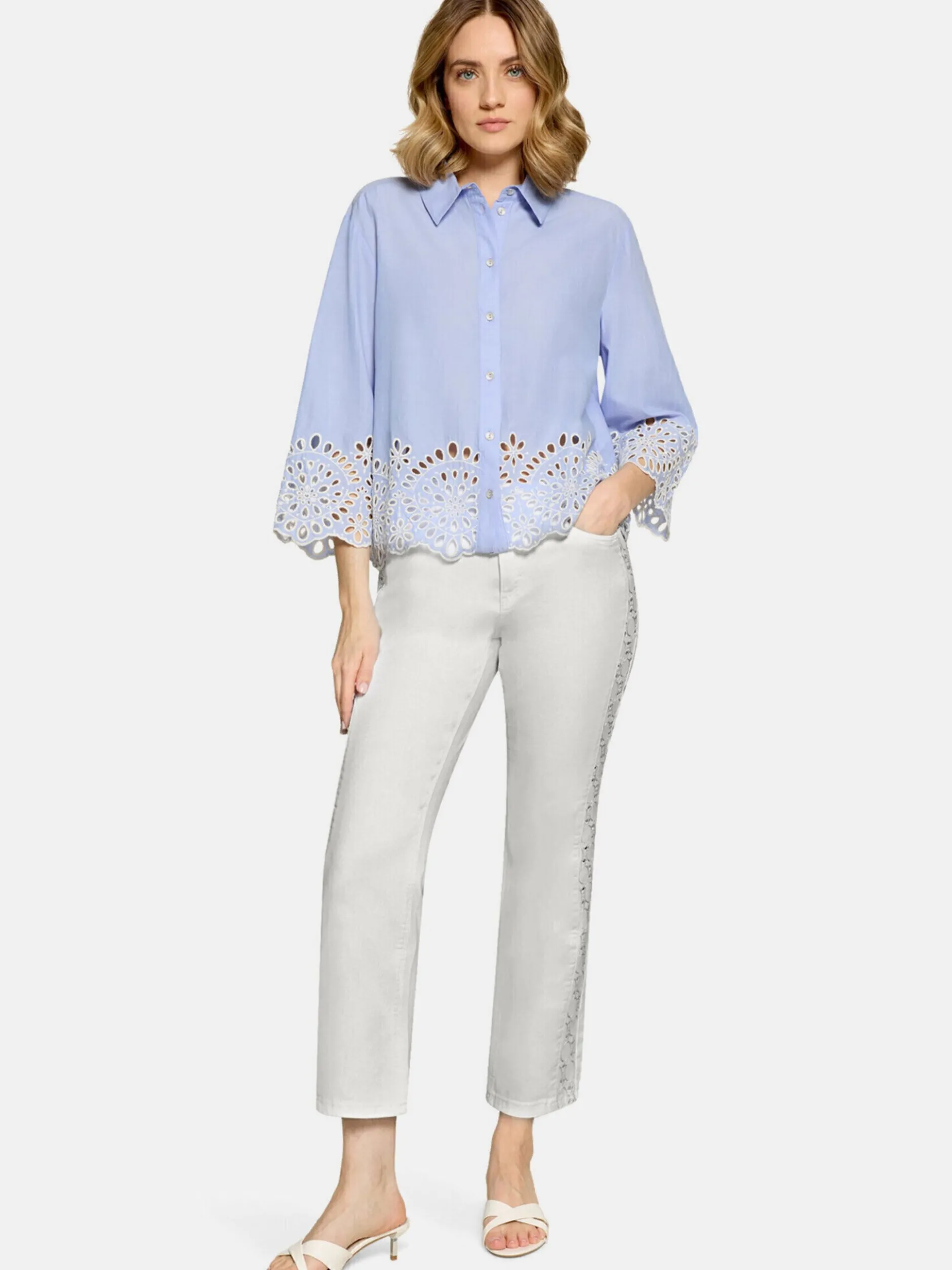 Cartoon Damen Regular Fit-Jeans in weiß