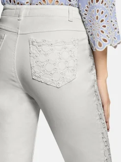 Cartoon Damen Regular Fit-Jeans in weiß