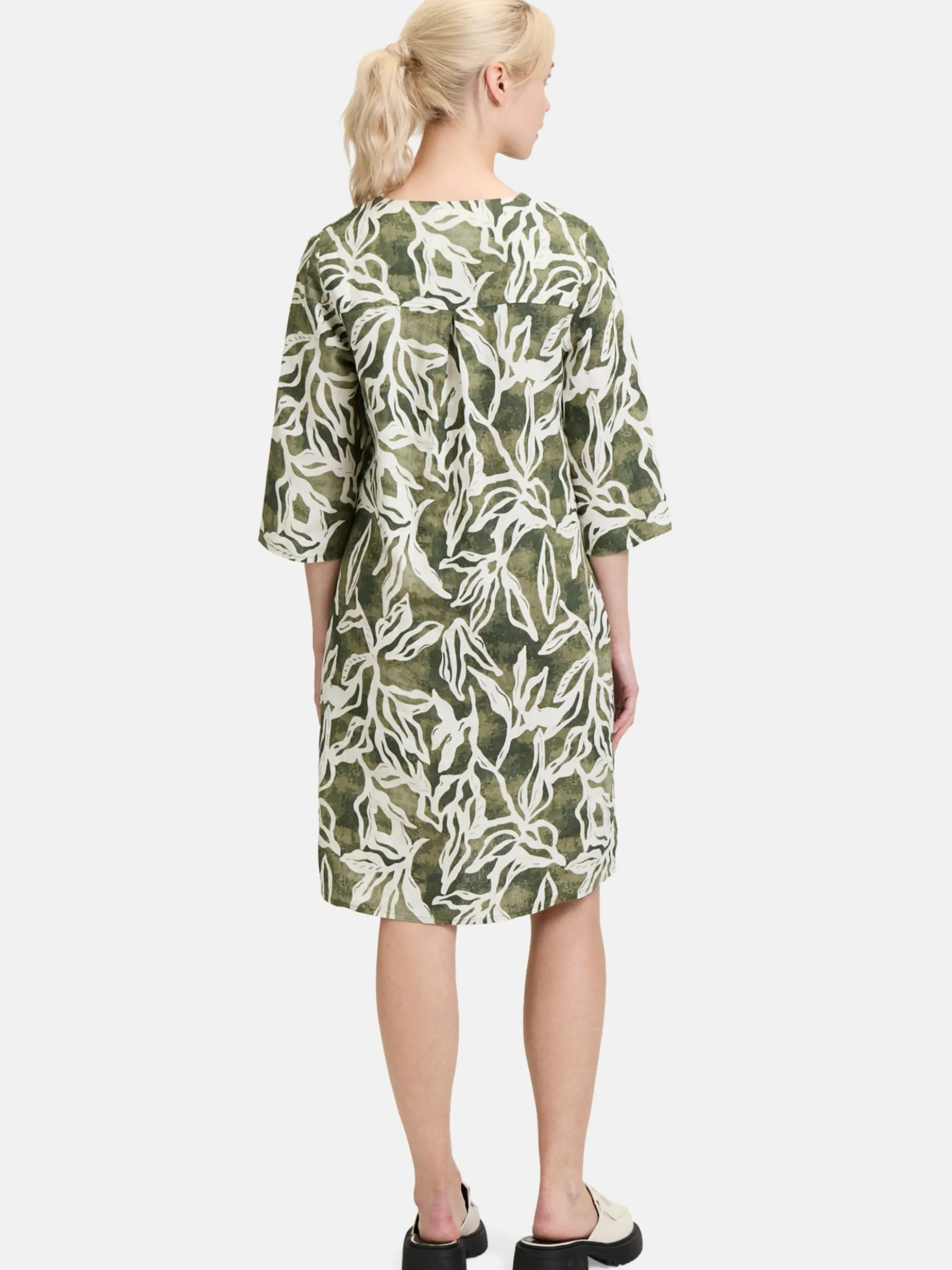 Cartoon Damen Sommerkleid in grün weiß