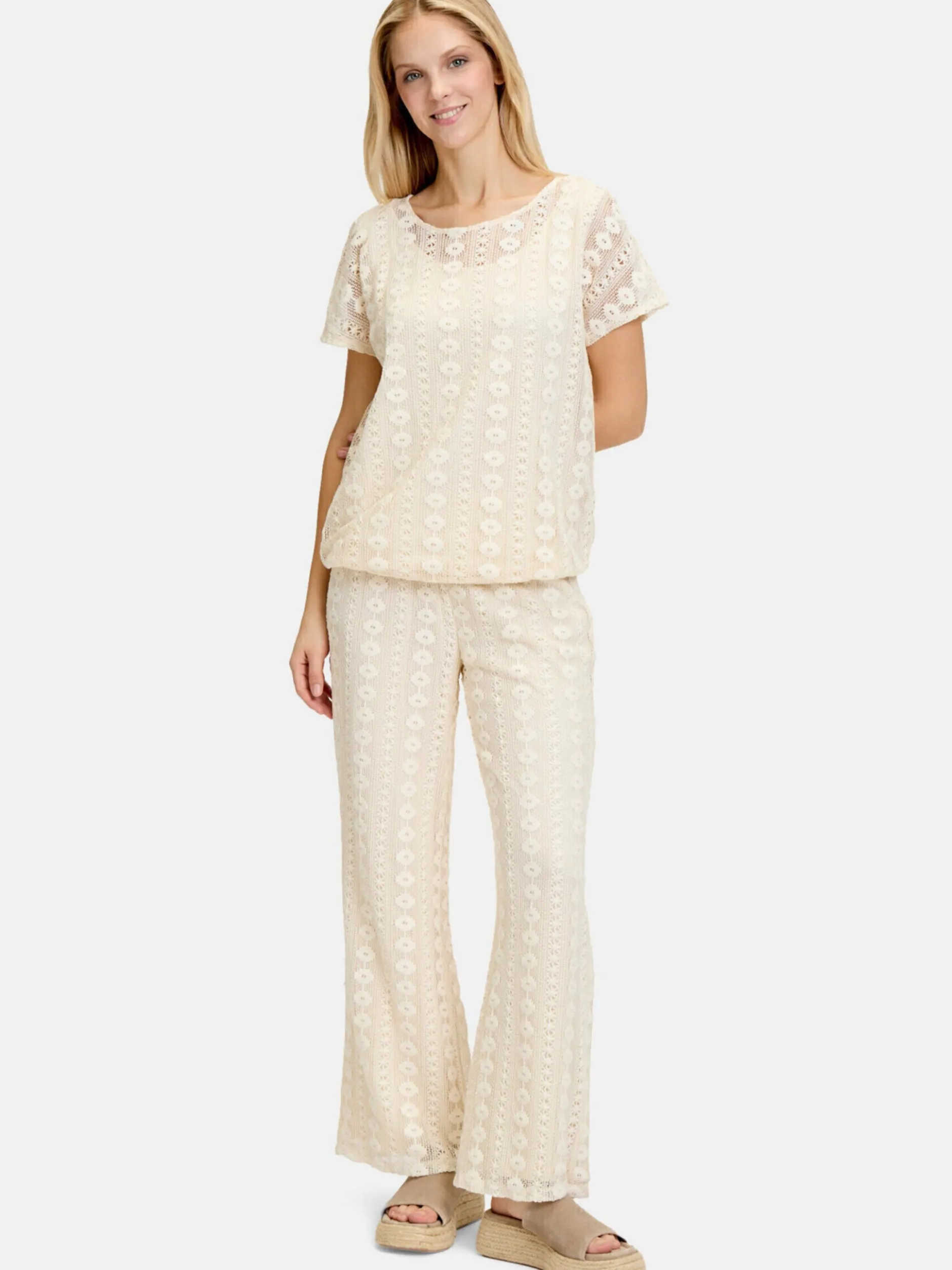 Cartoon Damen Spitzenshirt in ecru