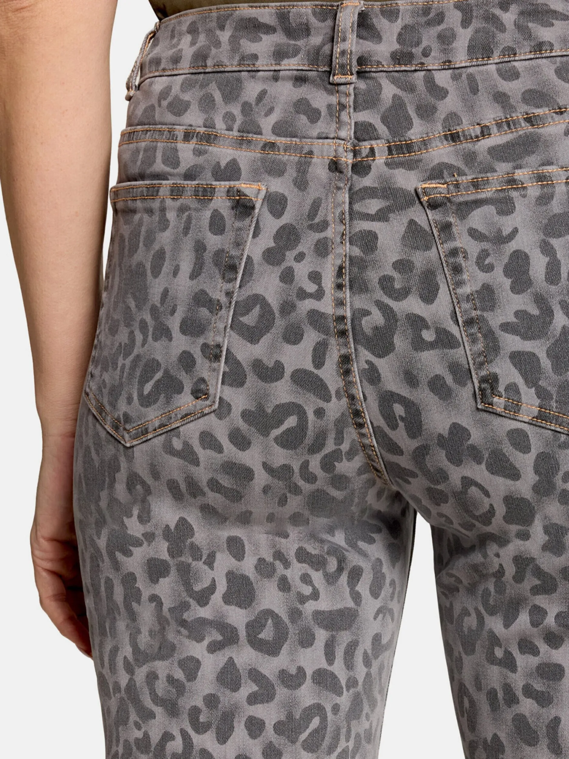 Cartoon Damen Stretch-Jeans in grau mehrfarbig