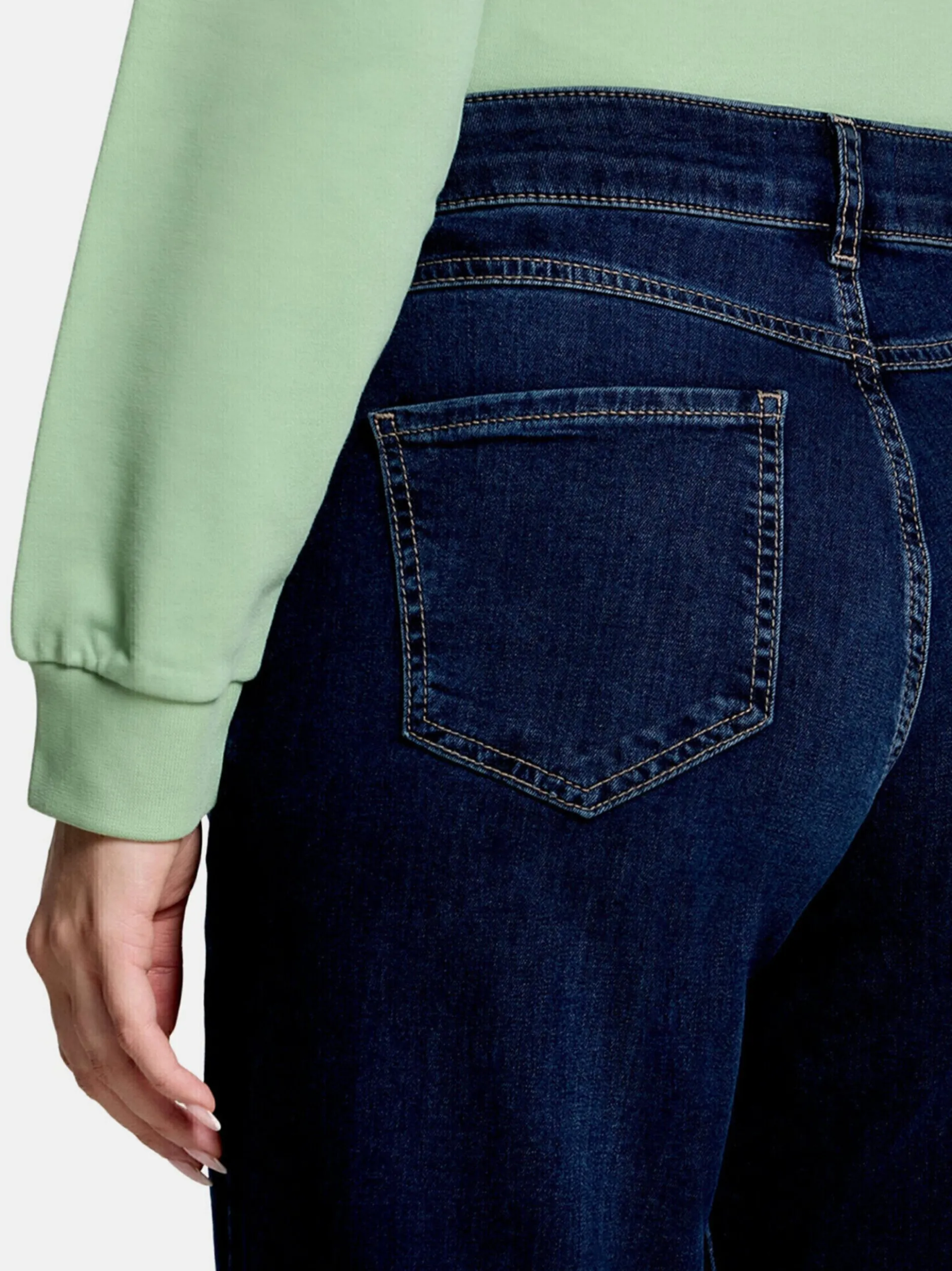 Cartoon Damen Used Look-Jeans in marine royal