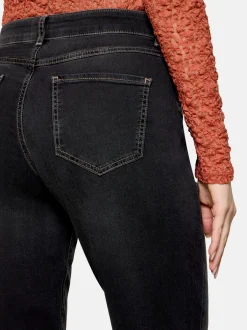 Cartoon Damen Used Look-Jeans in schwarz denim