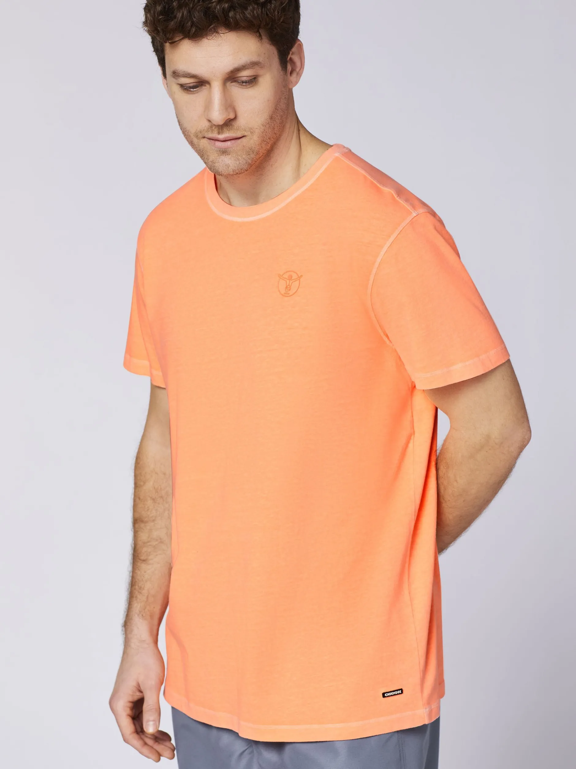 Chiemsee Herren T-Shirt in orange - Ausschnitt: Rundhals