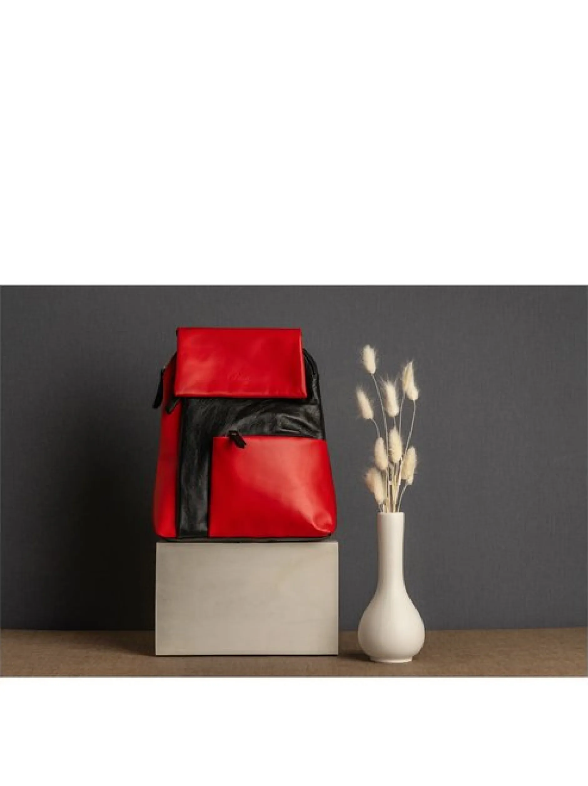 Cluty Damen Cityrucksack in rot