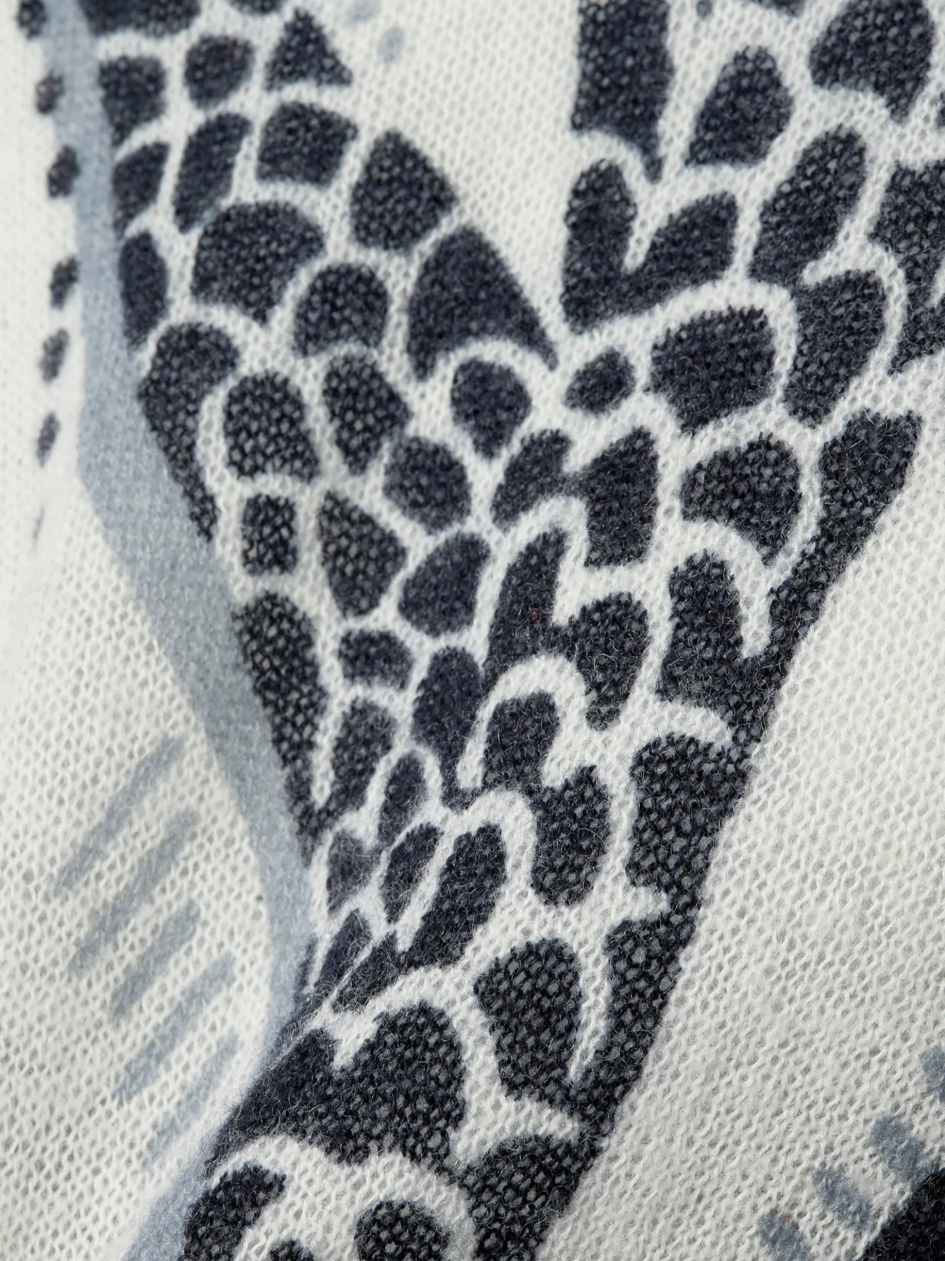 comma Damen Strickpullover in marine ecru