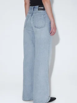Dr. Denim Damen Jeans – Rhue Low Wide Jeans in bleached