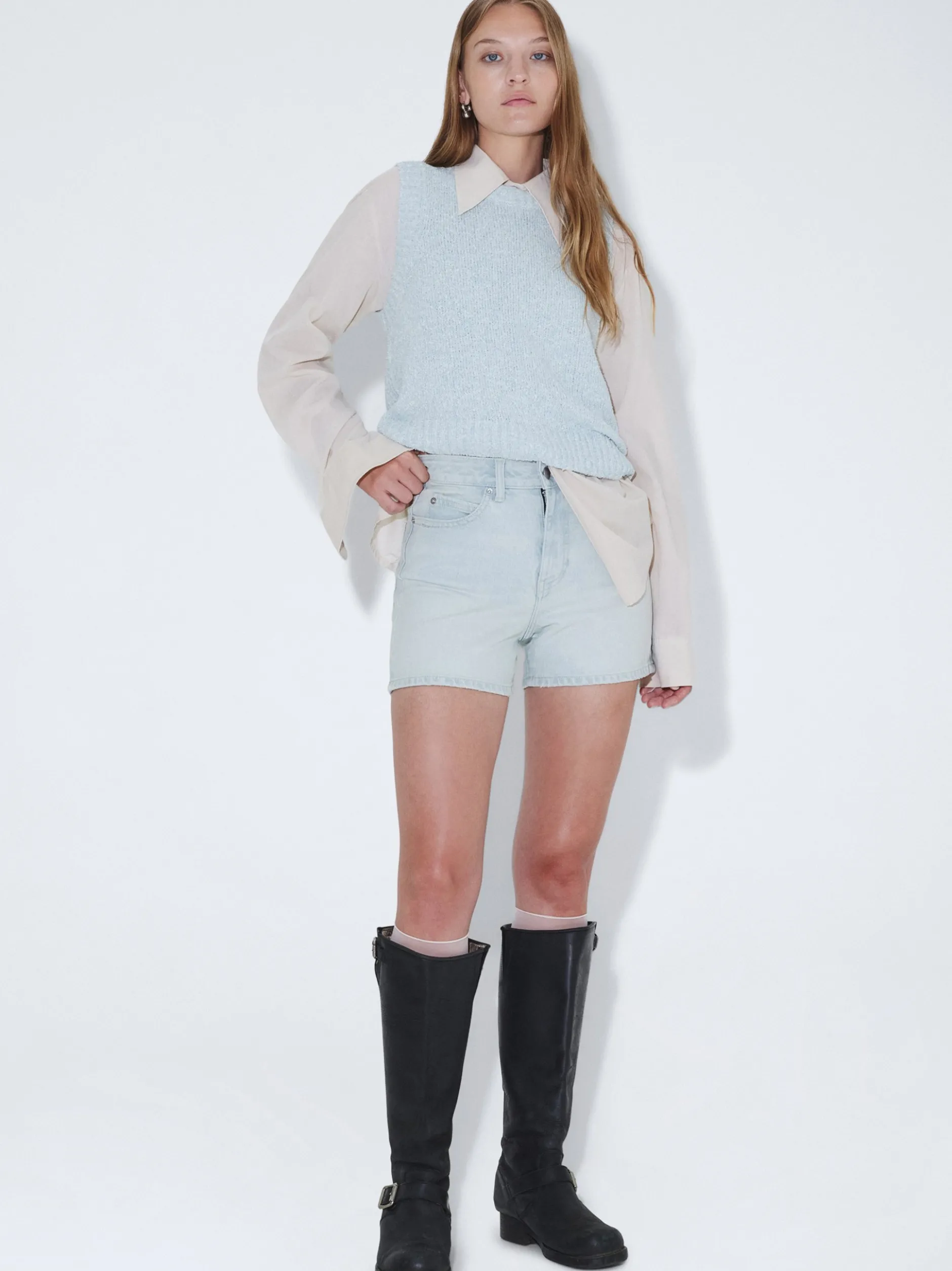 Dr. Denim Damen Shorts – Nora in bleached