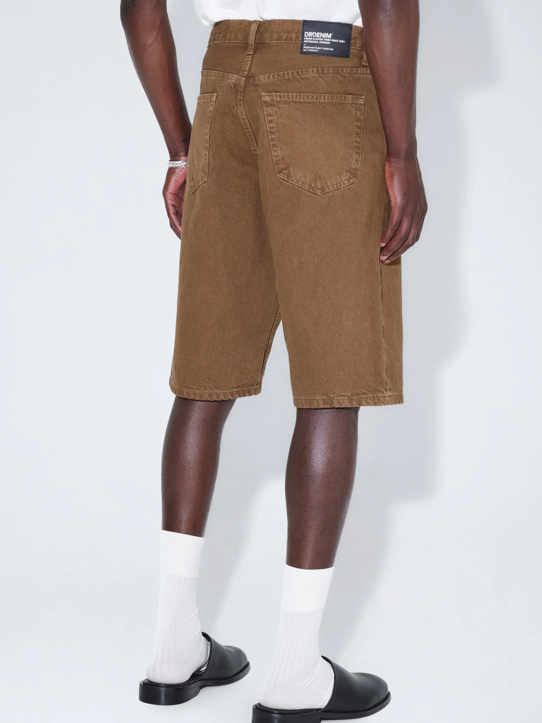 Dr. Denim Herren Shorts – Omar in braun