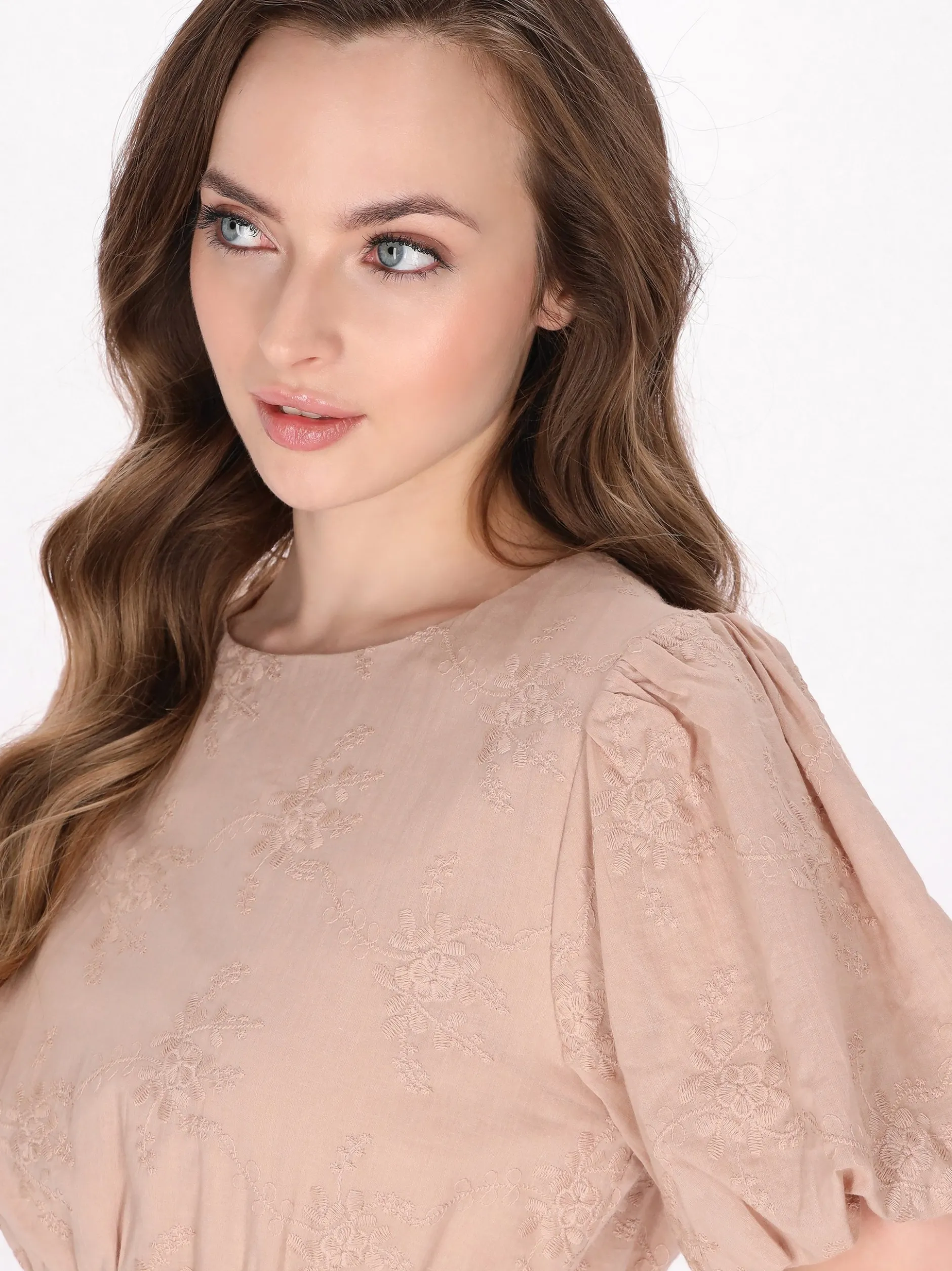 Dreimaster Damen Bluse in beige - Ausschnitt: Rundhals