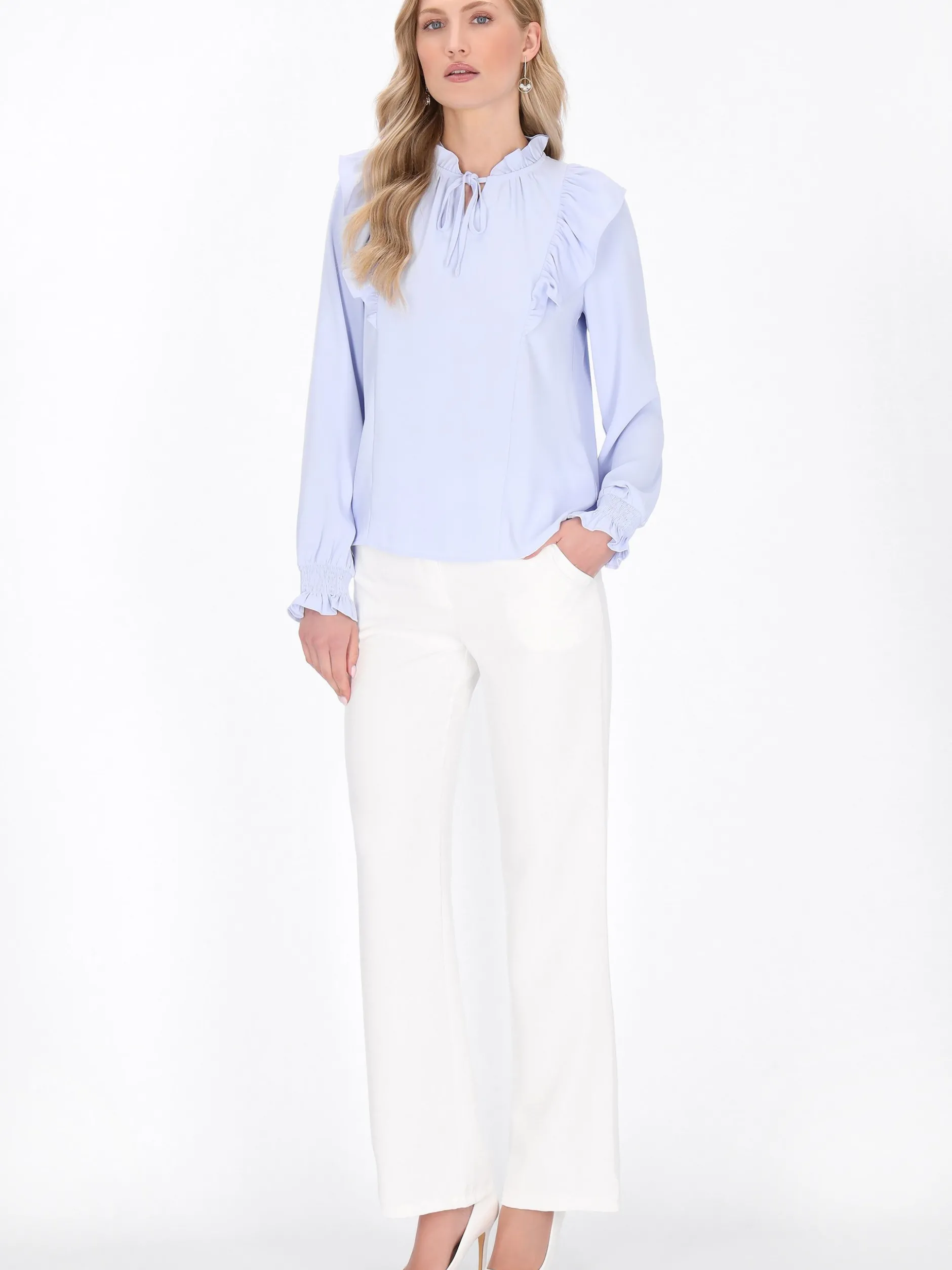 Dreimaster Damen Bluse in hellblau