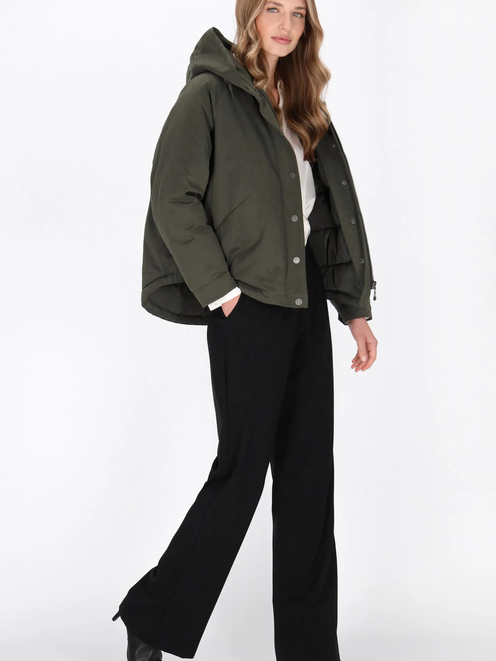 Dreimaster Damen Jacke in oliv