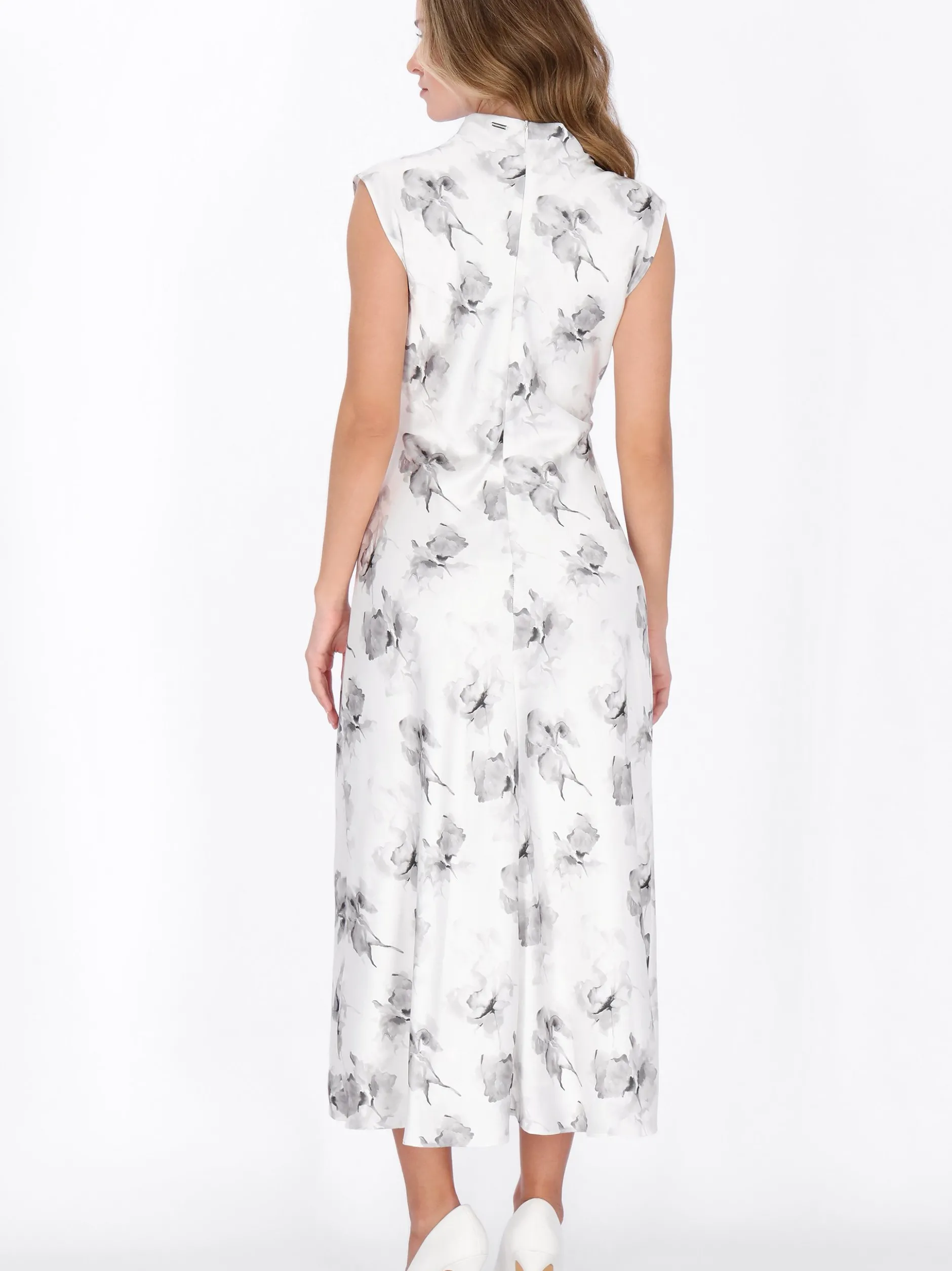 Dreimaster Damen Kleid in beige - Länge: mittel