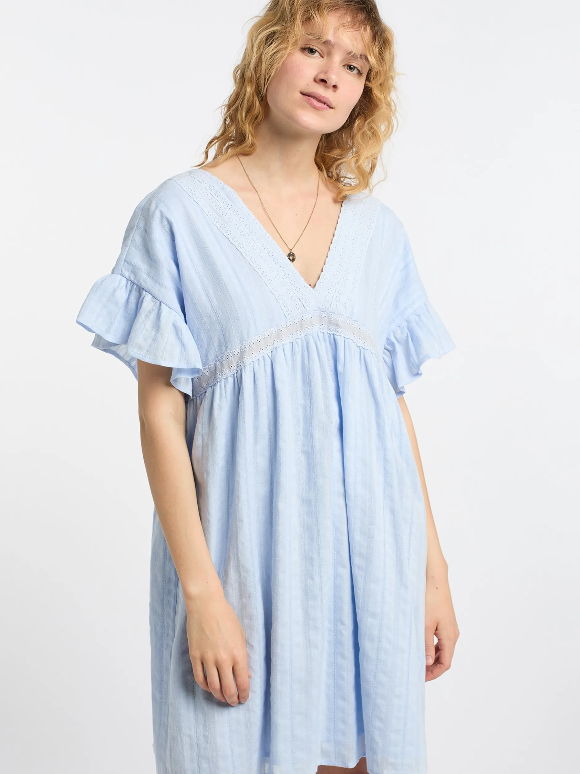 Dreimaster Damen Kleid in hellblau - Länge: mittel