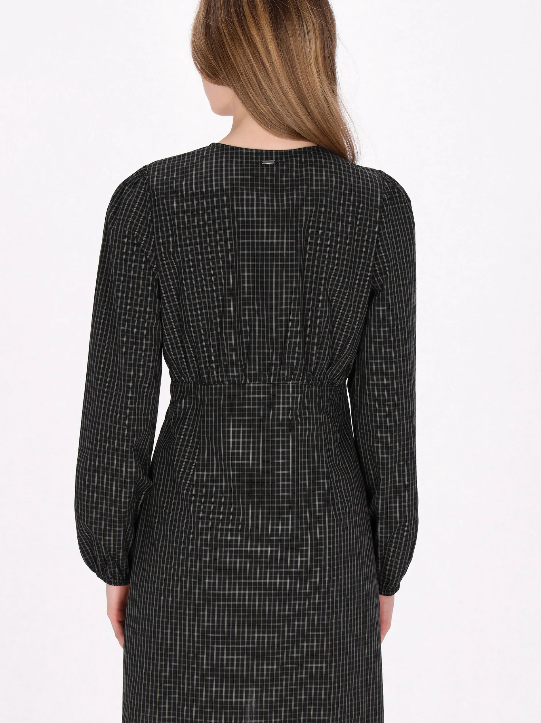 Dreimaster Damen Kleid in schwarz - Länge: mittel