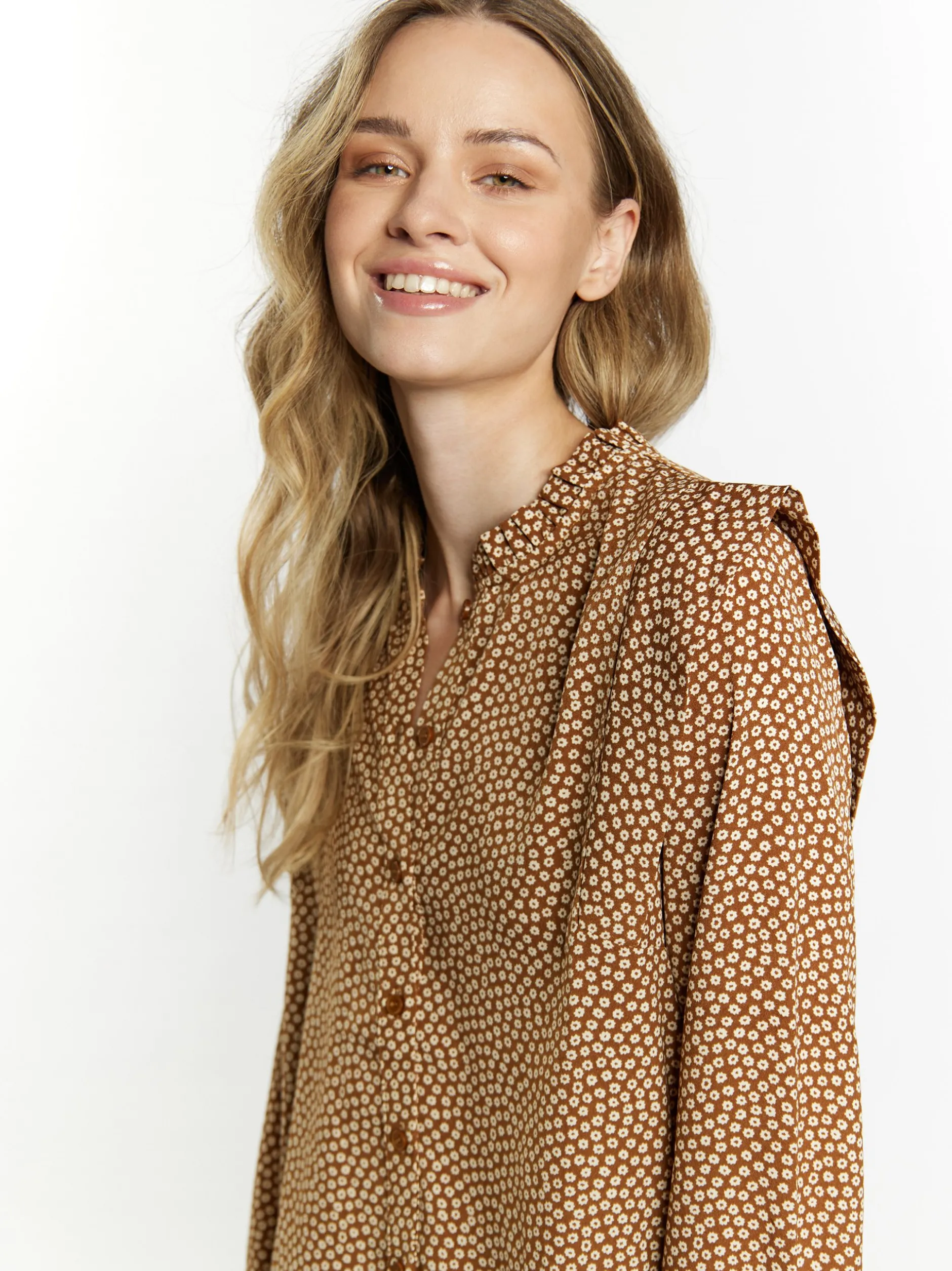 Dreimaster Damen Langarmbluse in camel
