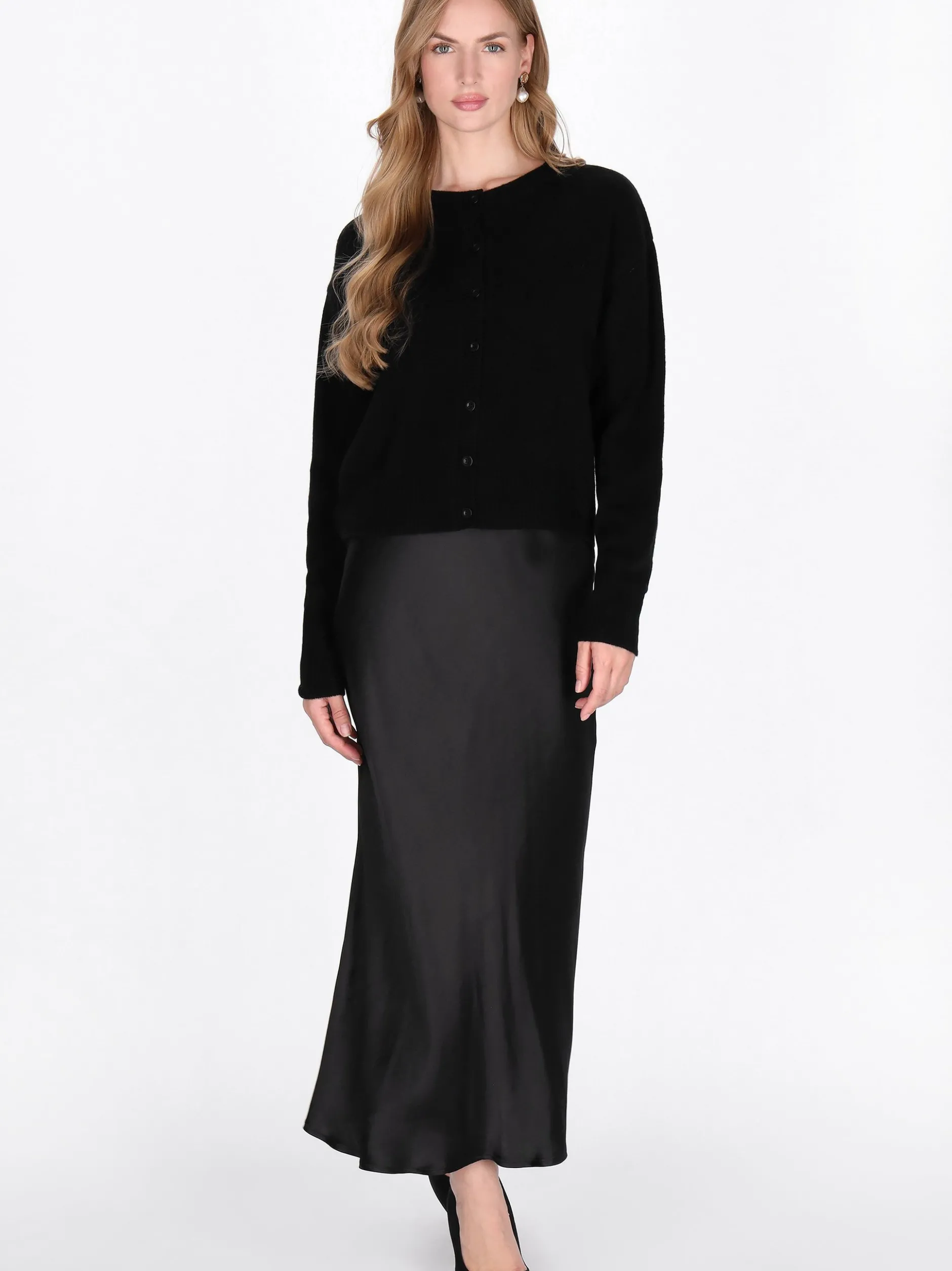 Dreimaster Damen Strickjacke in schwarz
