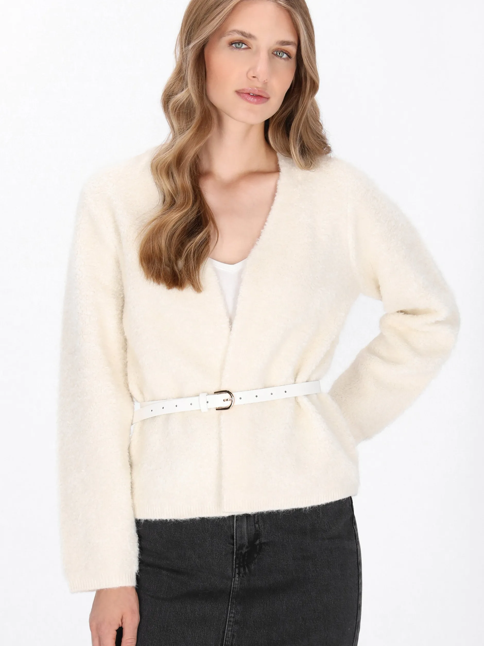Dreimaster Damen Strickjacke in weiß