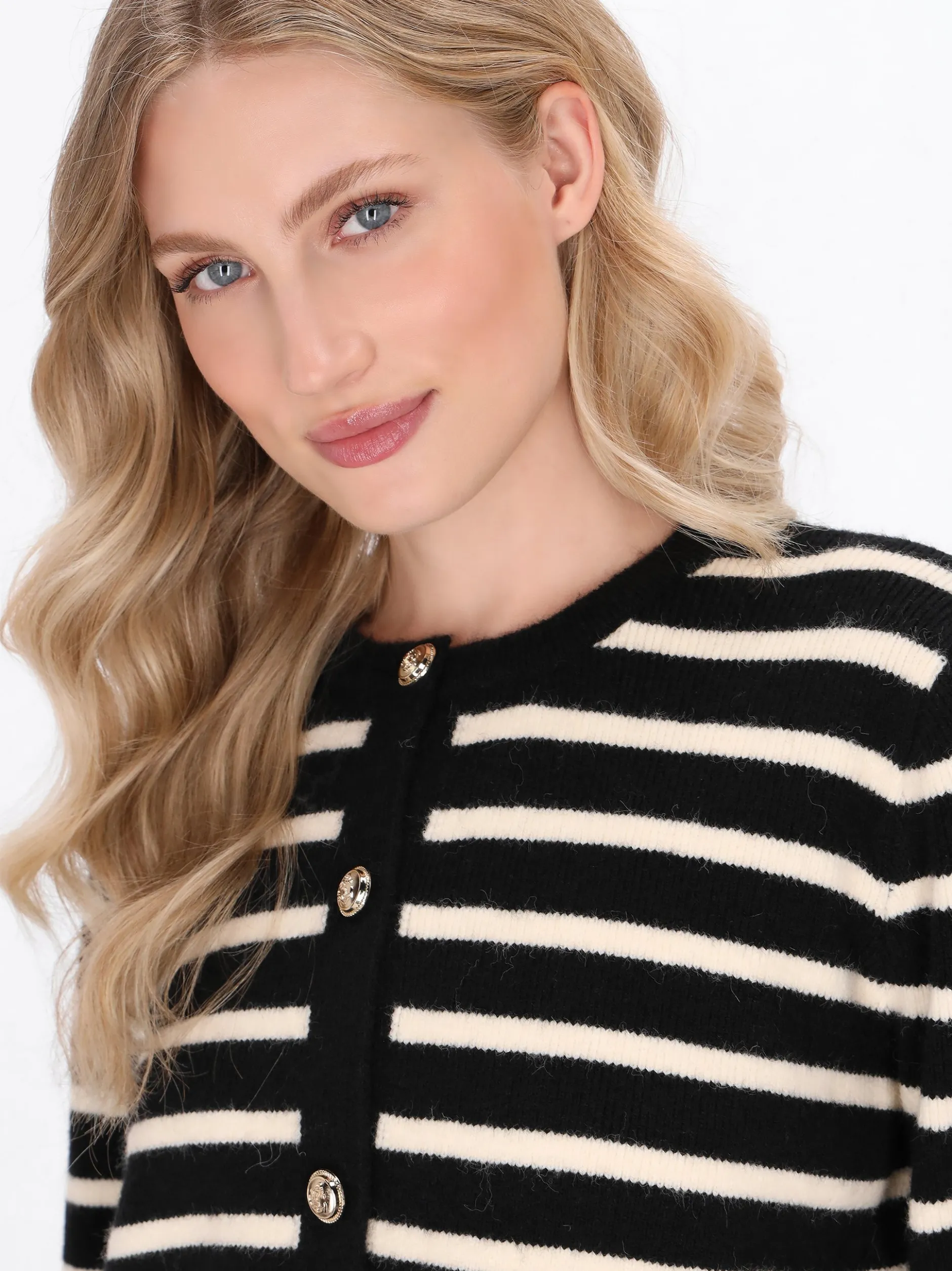Dreimaster Damen Strickjacke in schwarz