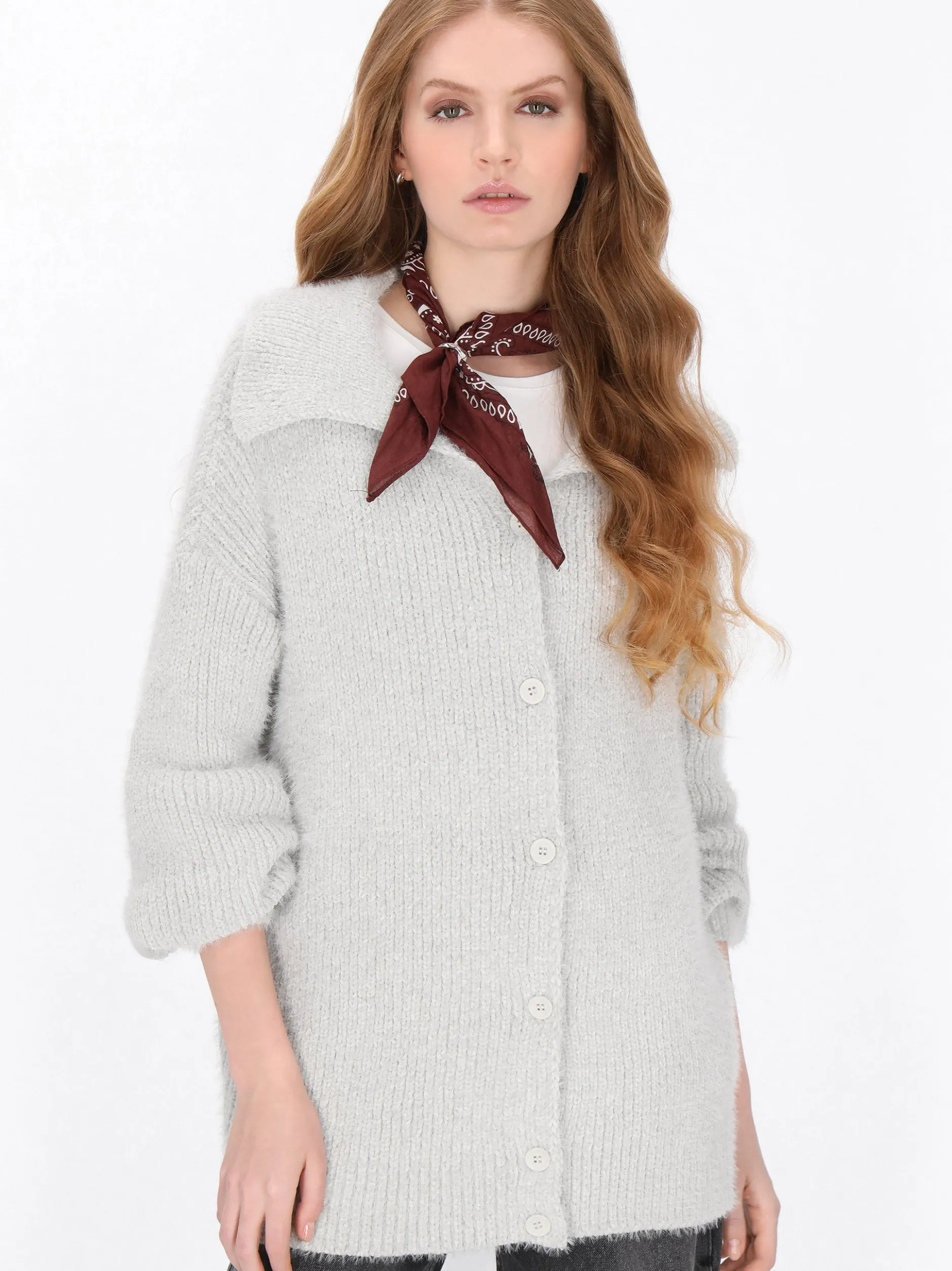 Dreimaster Damen Strickjacke in grau