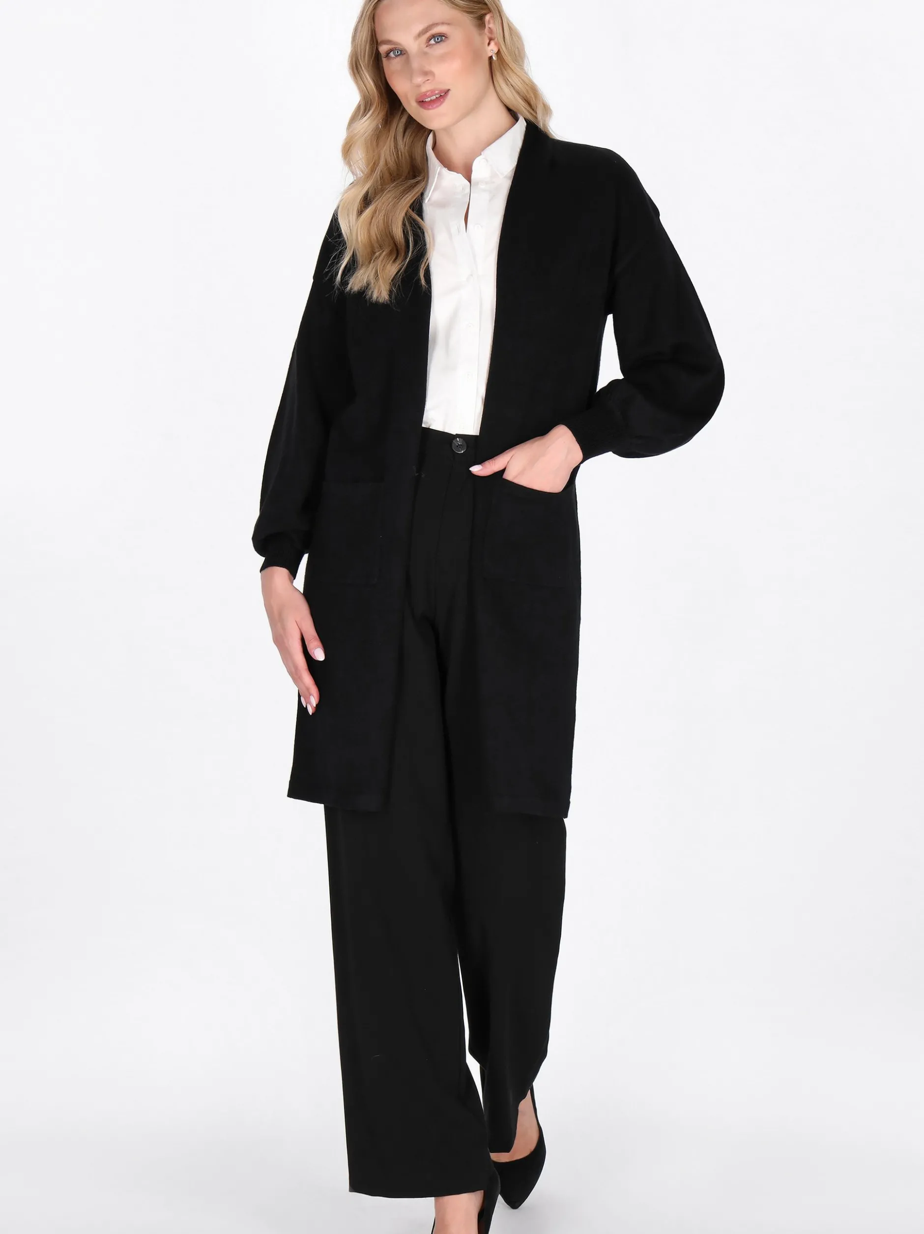 Dreimaster Damen Strickjacke in schwarz