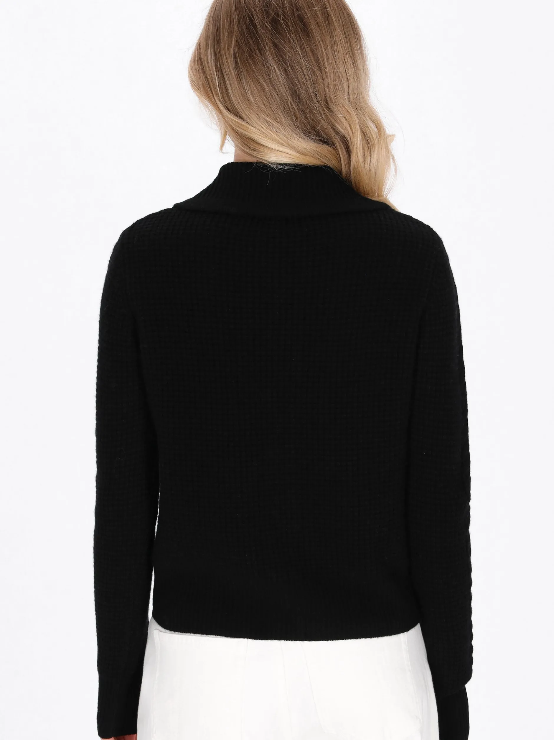Dreimaster Damen Strickjacke in schwarz