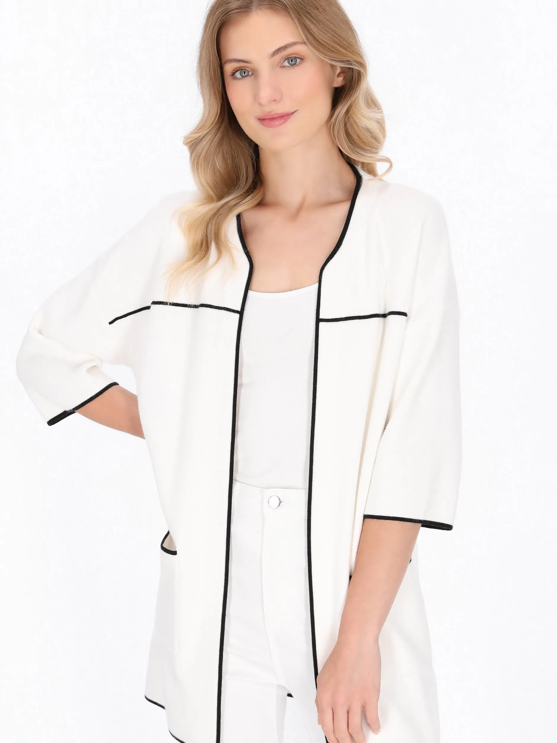 Dreimaster Damen Strickjacke in weiß