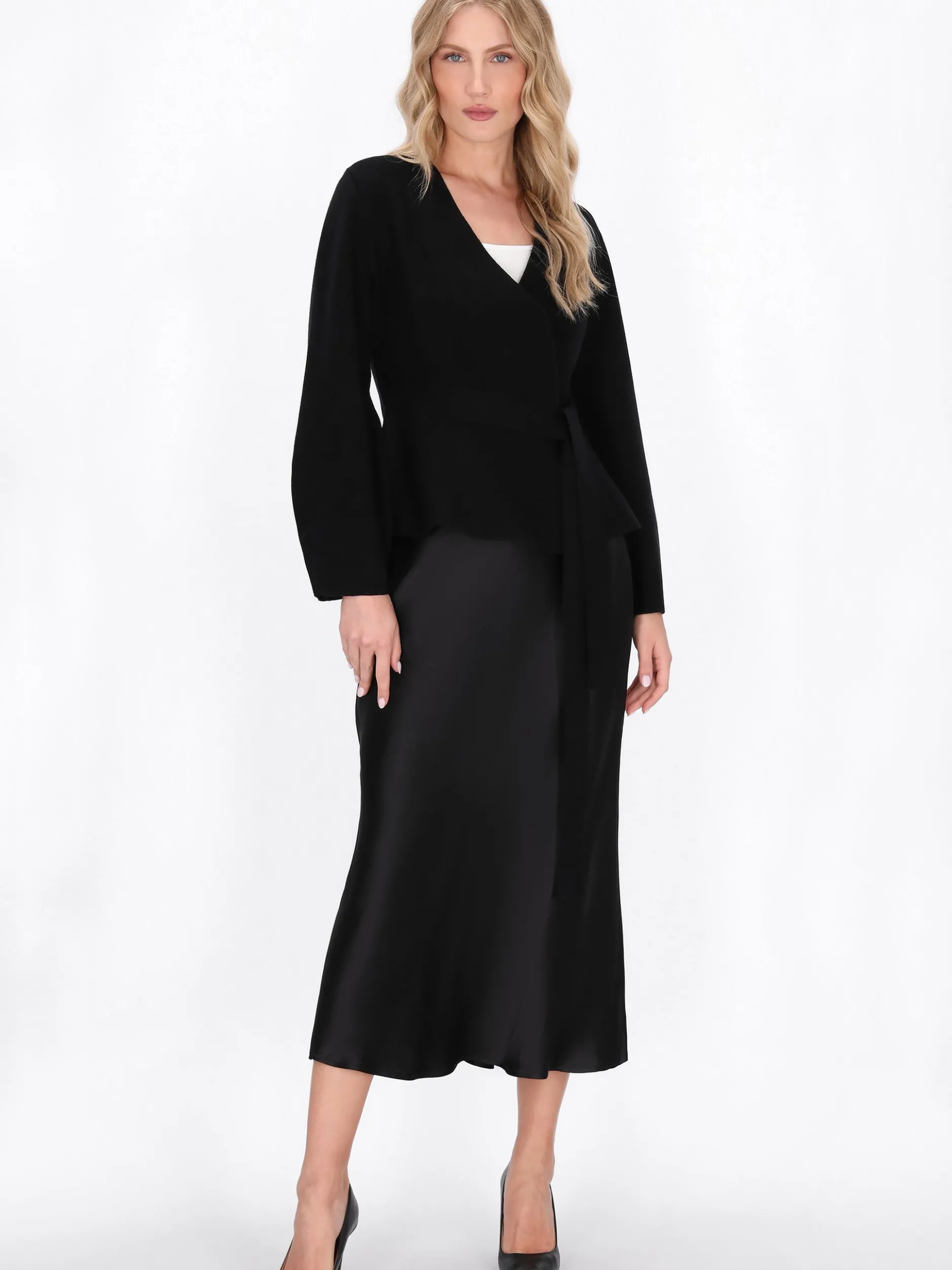 Dreimaster Damen Strickjacke in schwarz