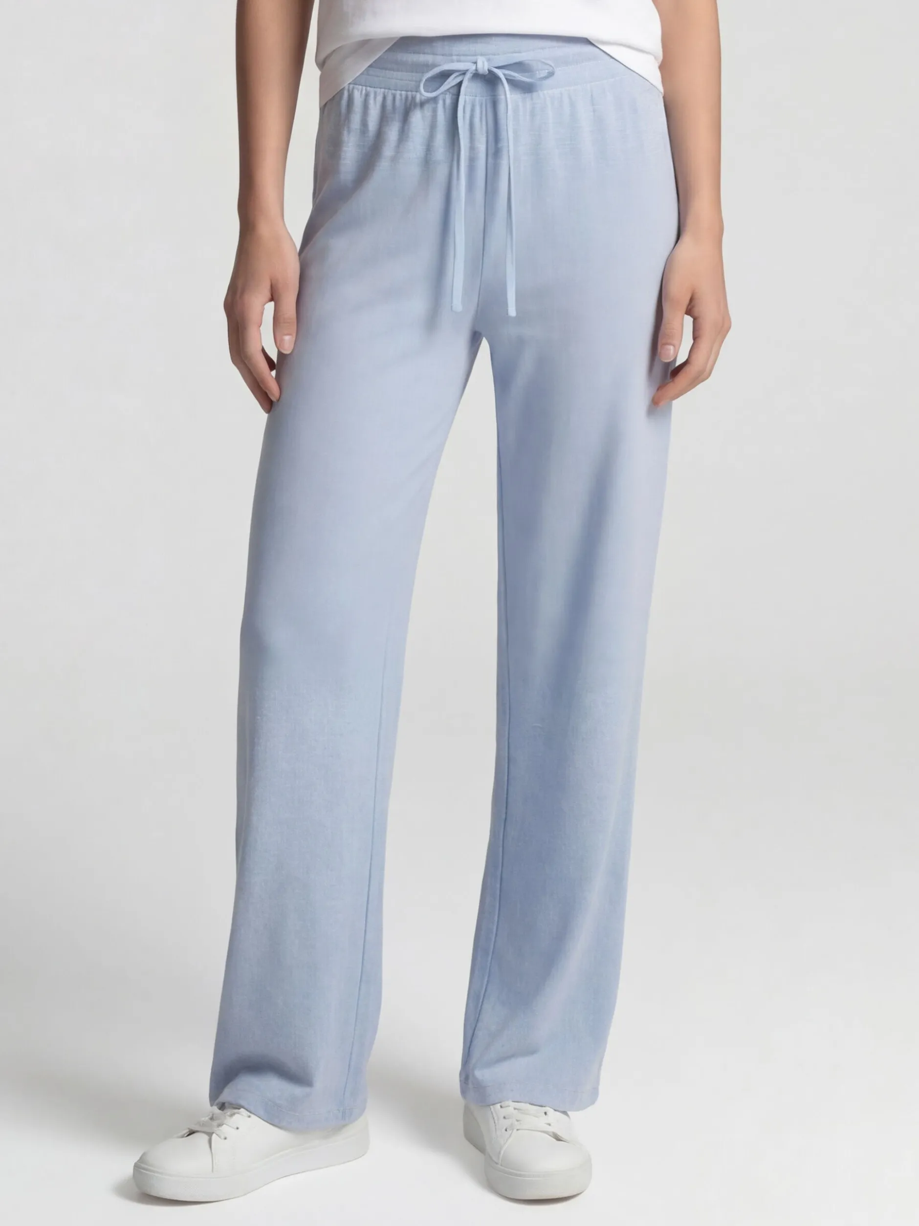 Fabletics Damen Hose in hellblau - Länge: lang
