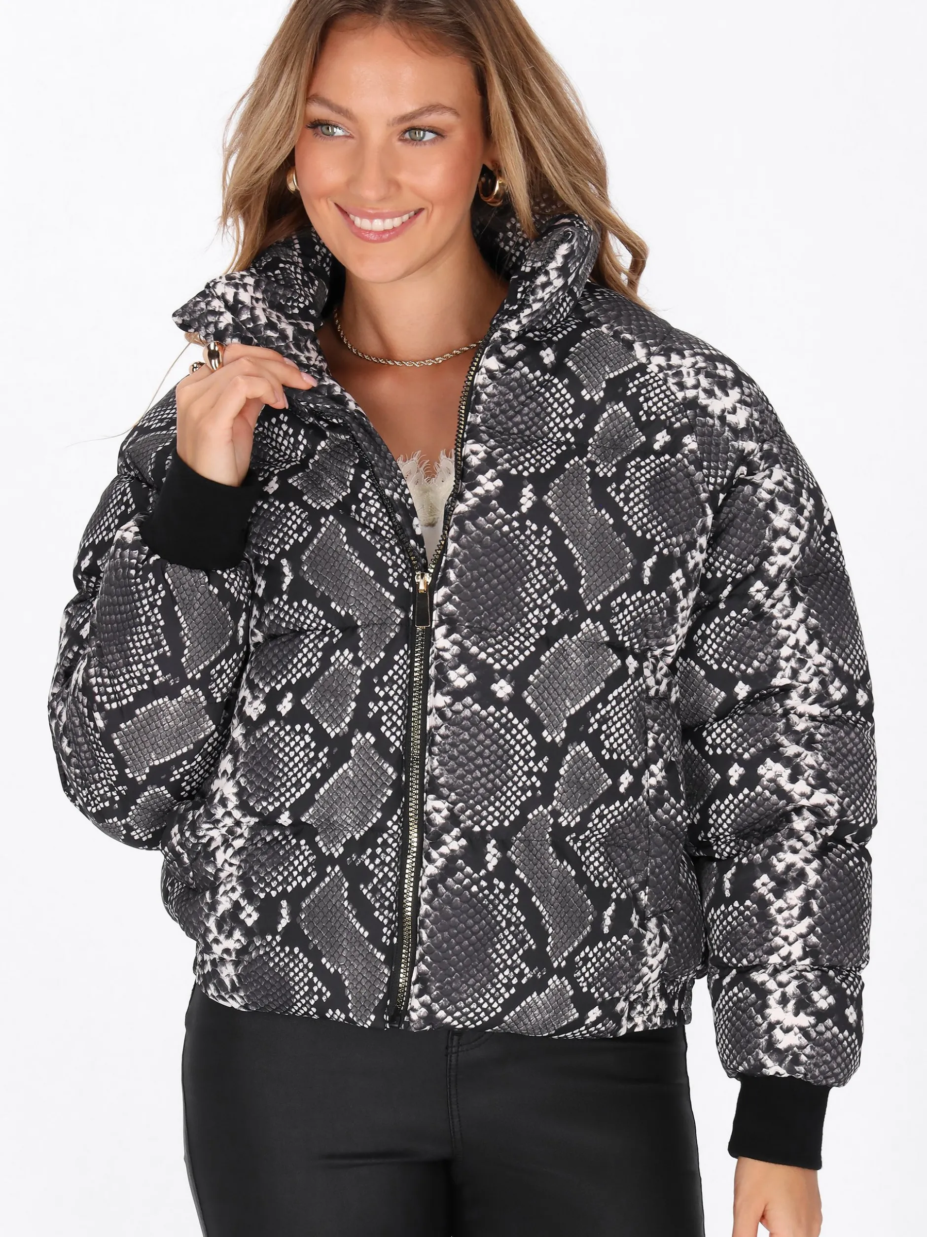 Faina Damen Jacke in mehrfarbig