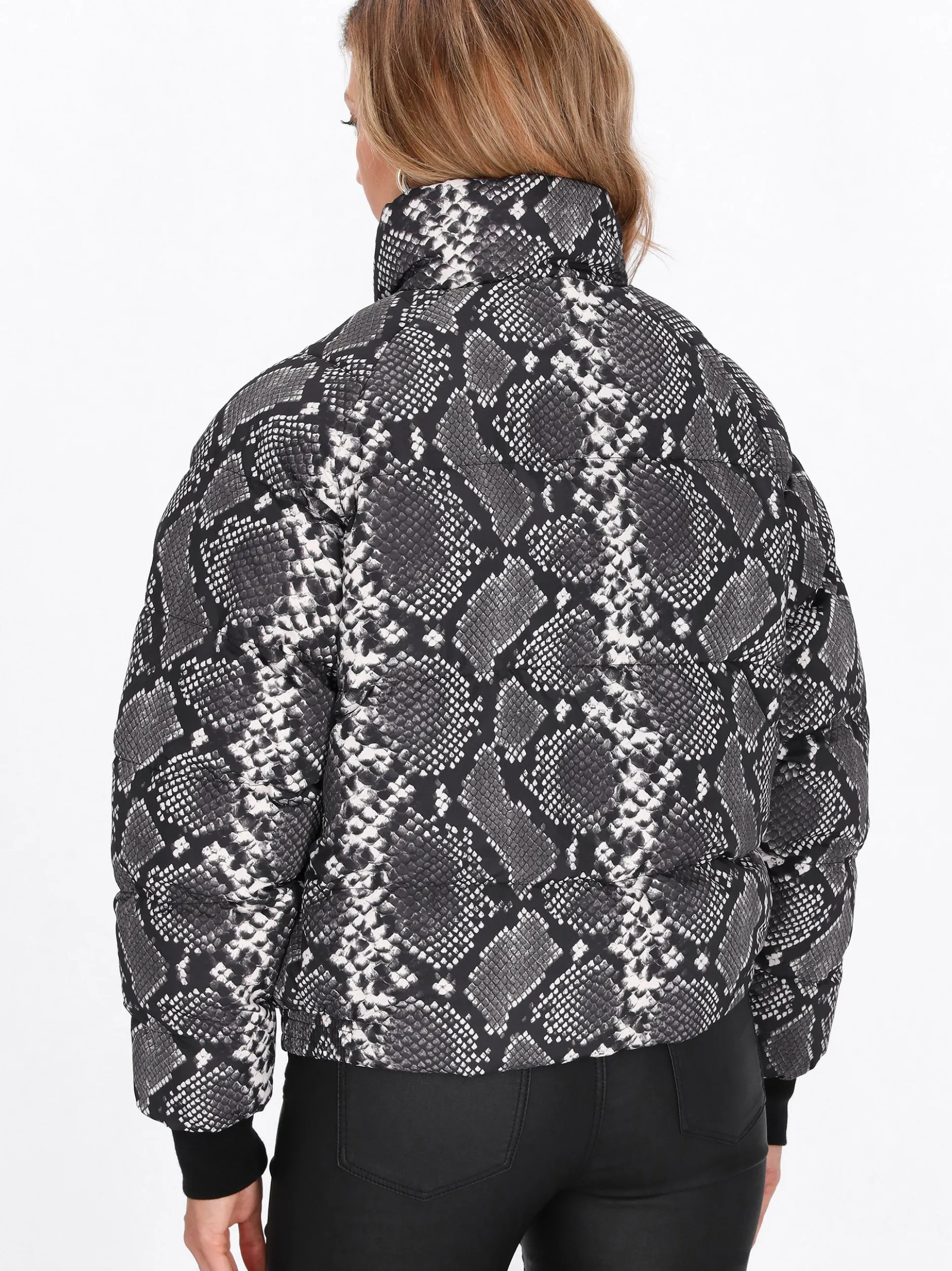 Faina Damen Jacke in mehrfarbig