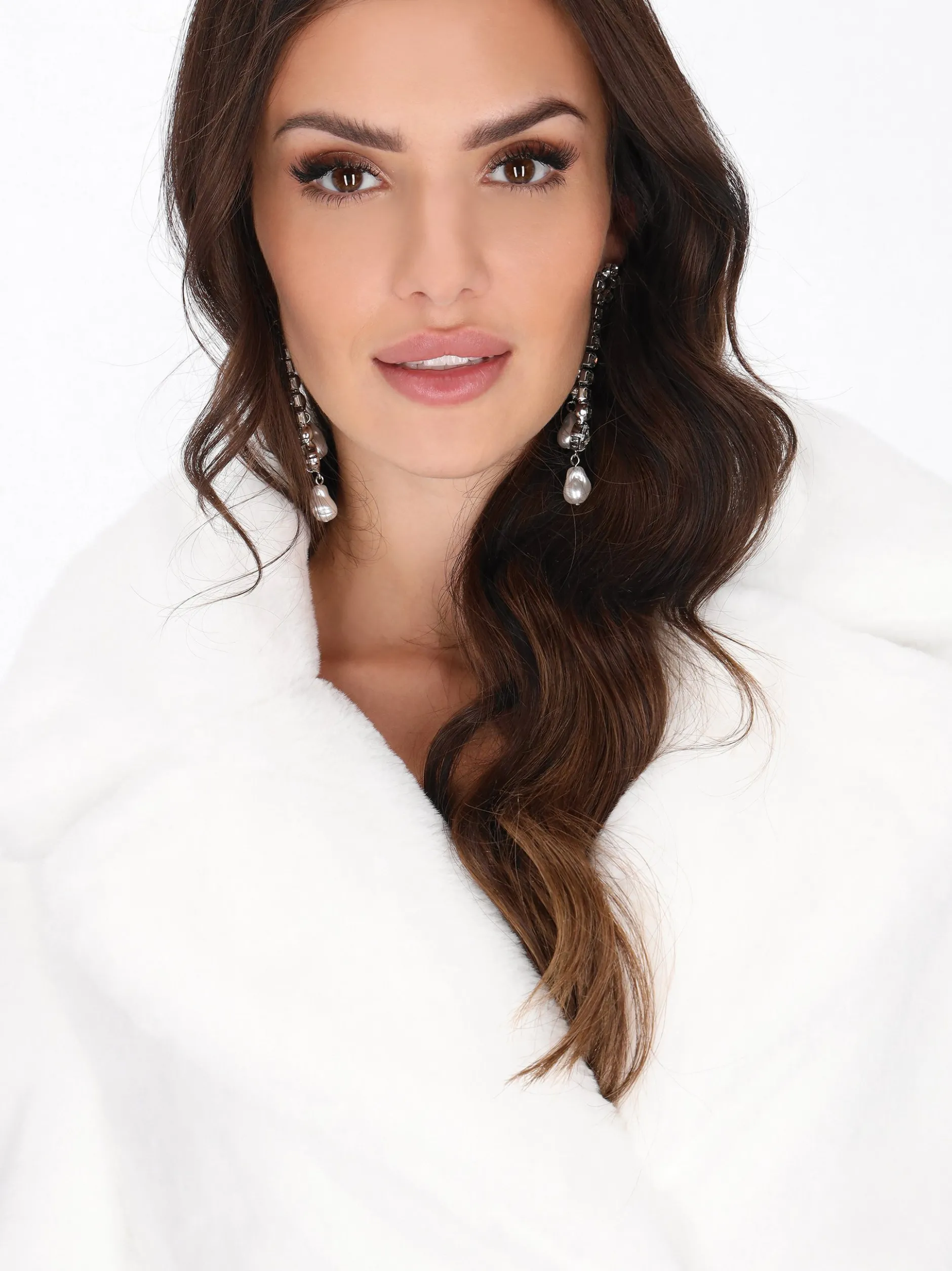 Faina Damen Jacke in weiß