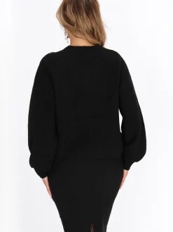 Faina Damen Pullover in schwarz - Ausschnitt: Rundhals