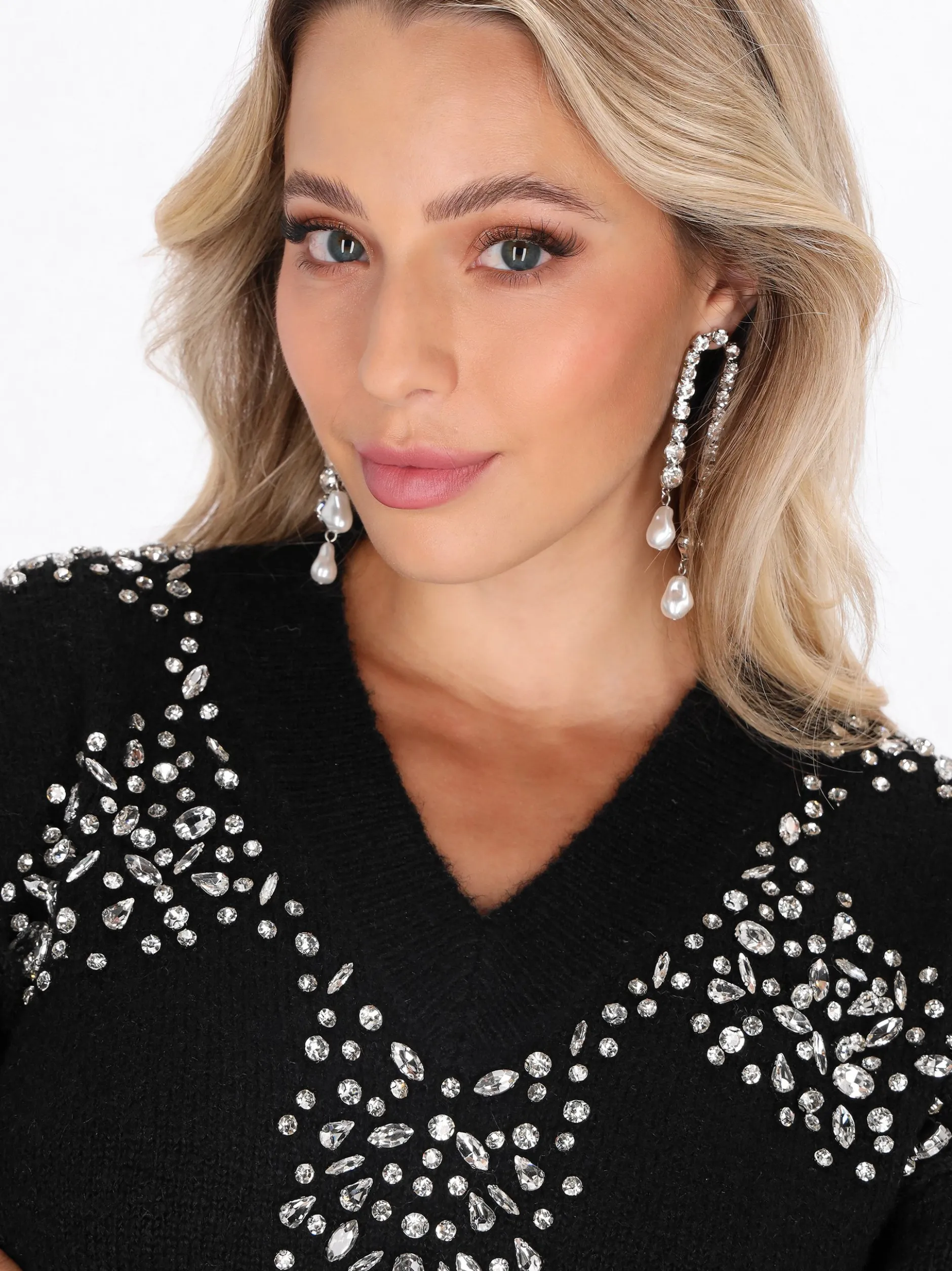 Faina Damen Pullover in schwarz