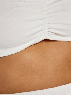 Faina Damen Spitze in weiß - Ausschnitt: V-Ausschnitt