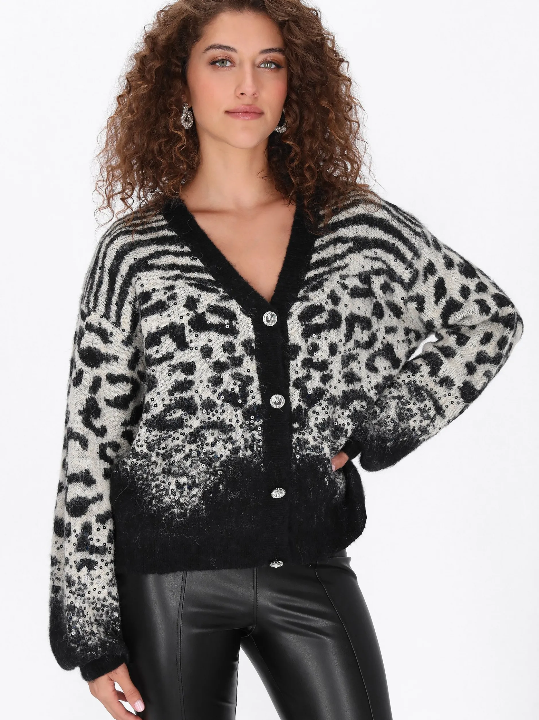 Faina Damen Strickjacke in beige