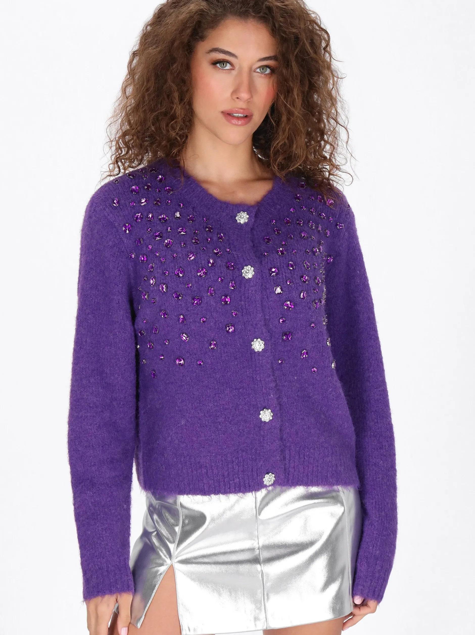 Faina Damen Strickjacke in lila - Ausschnitt: Rundhals