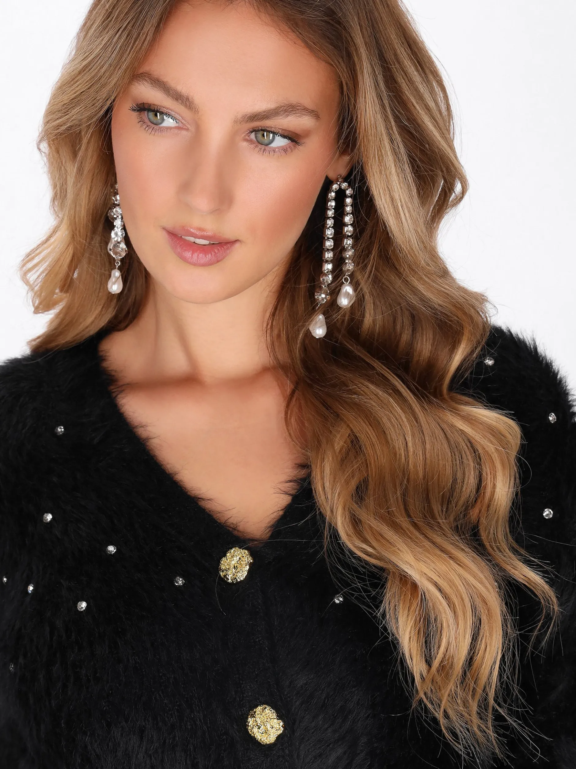 Faina Damen Strickjacke in schwarz