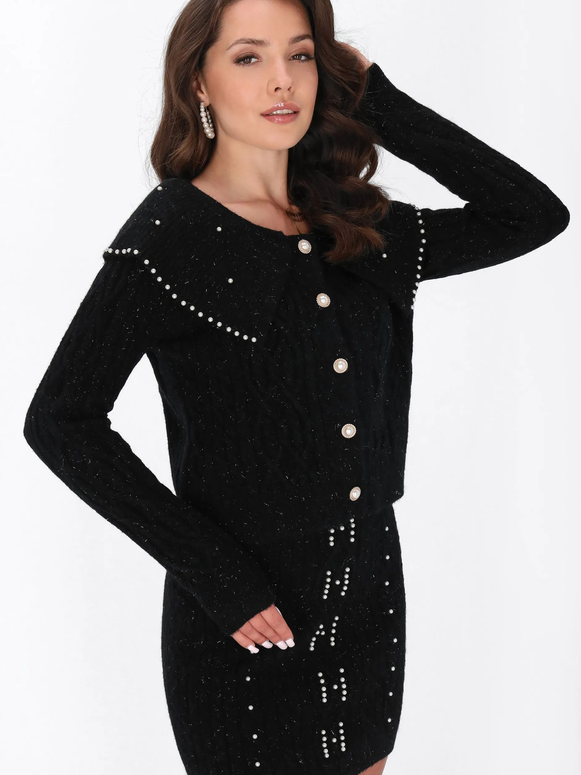 Faina Damen Strickjacke in schwarz