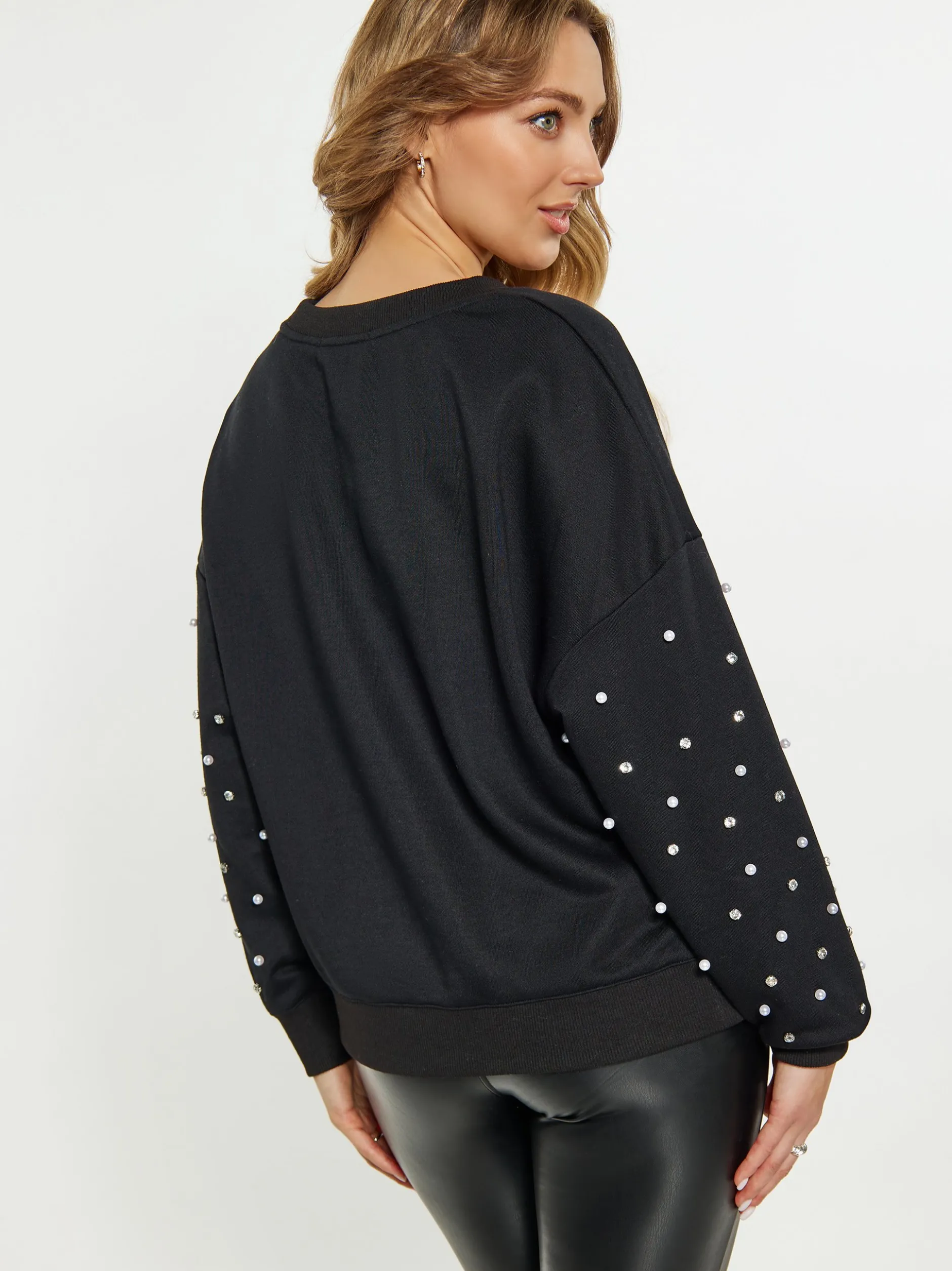Faina Damen Sweatshirt in schwarz - Ausschnitt: Rundhals