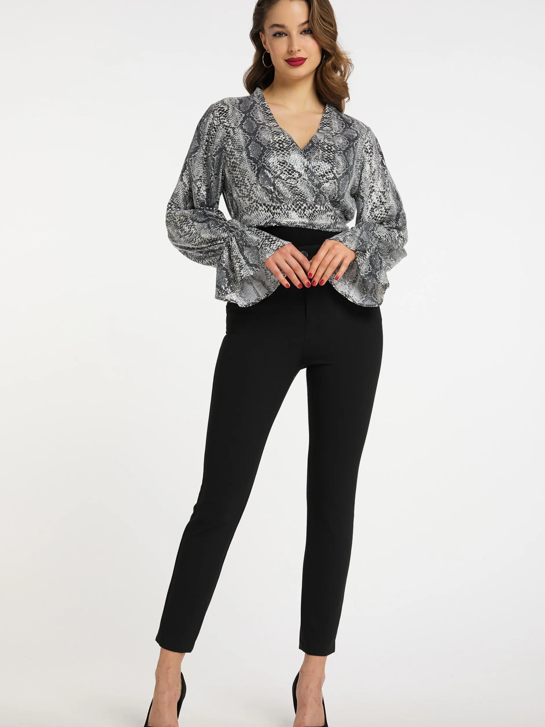 Faina Damen Wickelbluse mit Pailletten in grau