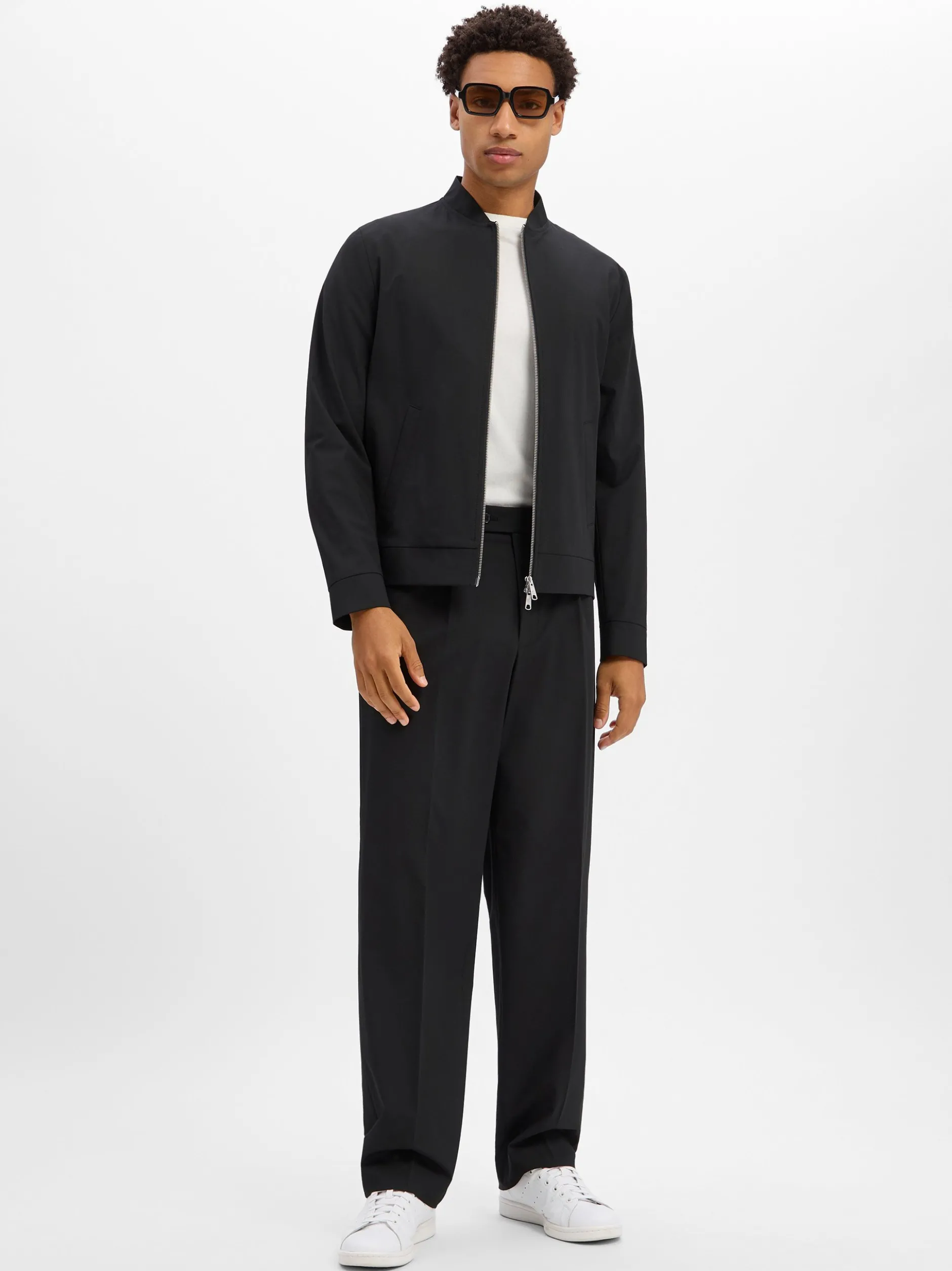 Finshley & Harding London Herren Baukasten-Hose Relaxed Fit - Jaxdon in schwarz