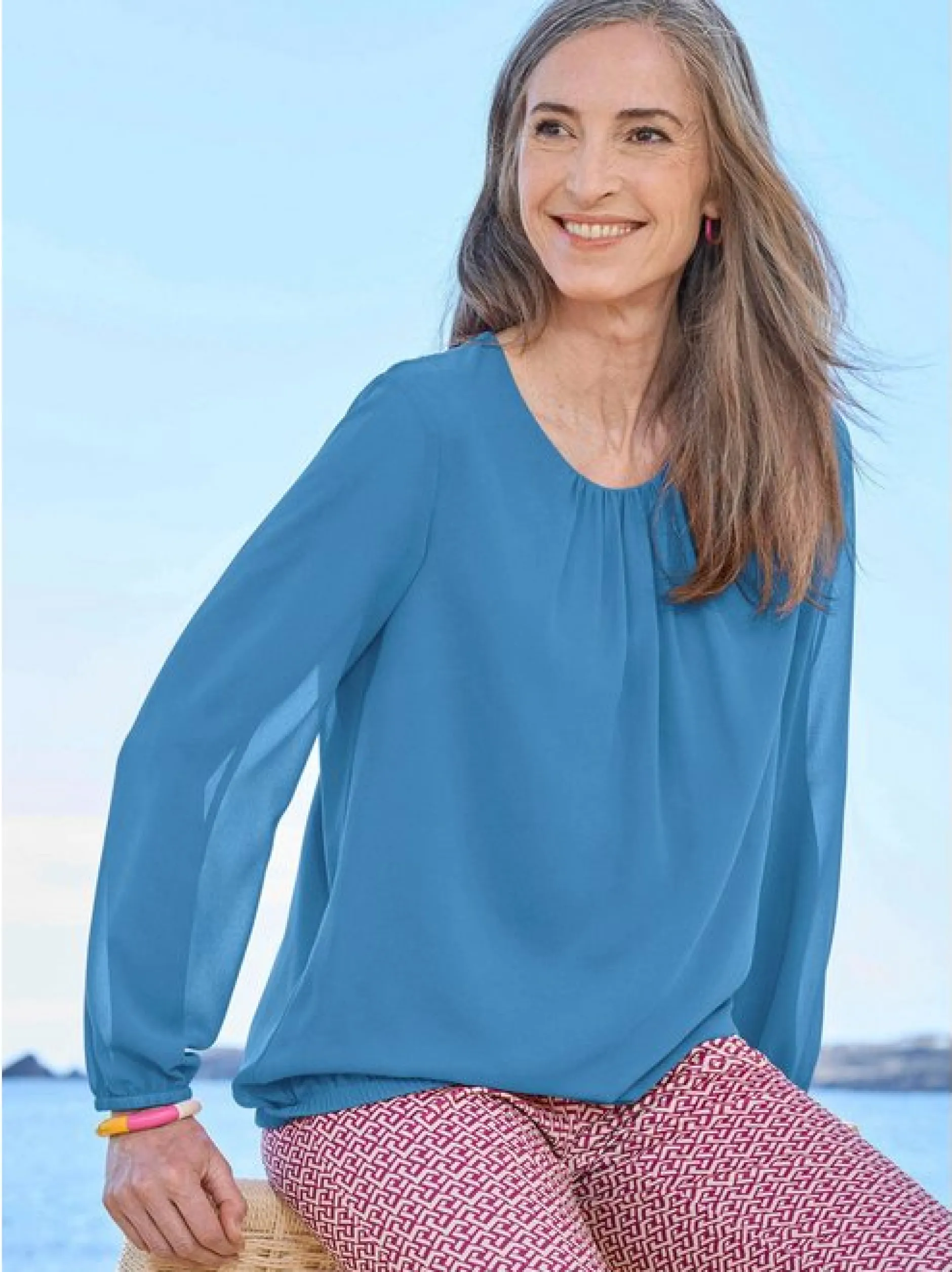Goldner Damen Blusen - Kurzgröße in blau